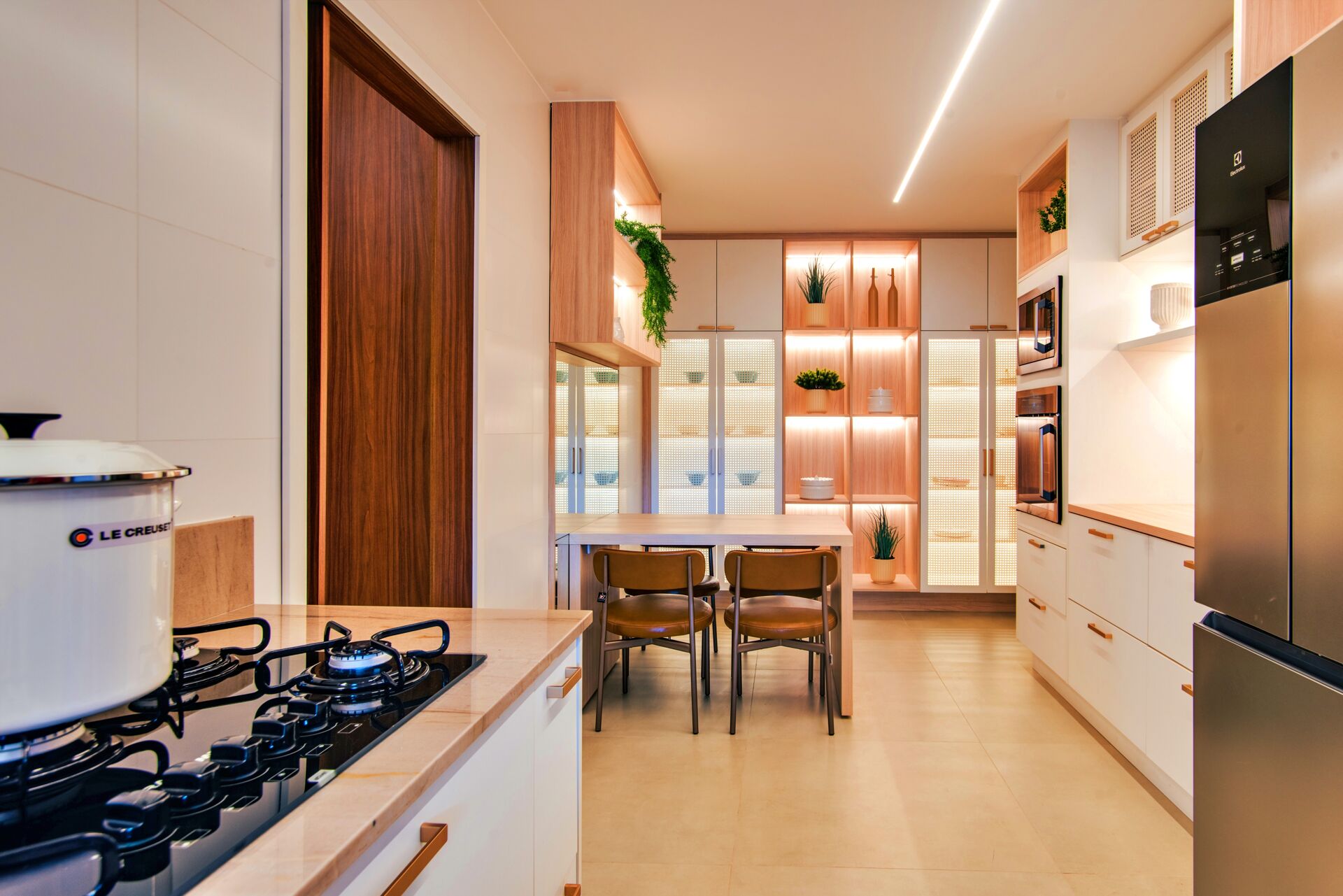 Artesano Reserva Marista: Apartamentos de Alto Padrão 3 e 4 Suítes em Goiânia — foto
