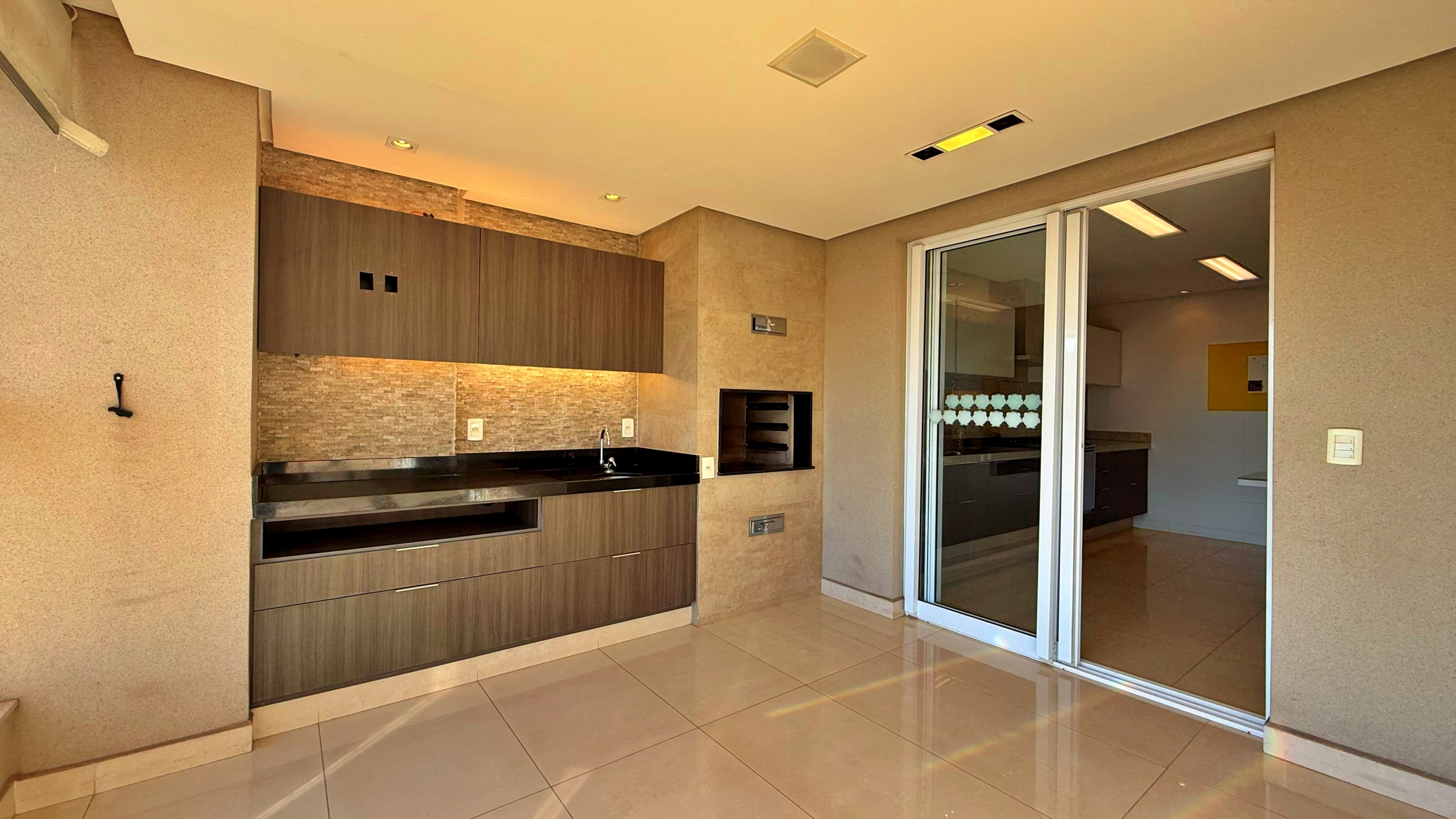 Apartamento, 4 quartos, 232 m² - Foto 5