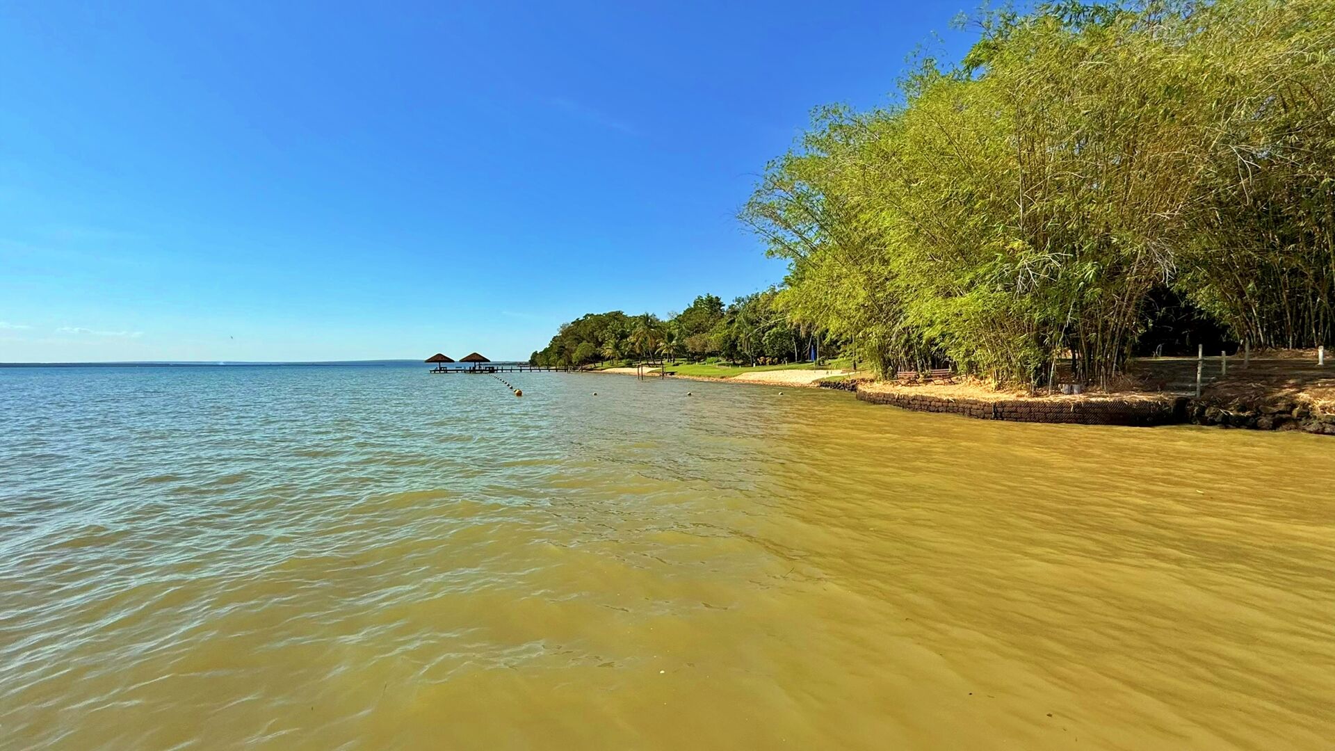 Terreno de 1.582 m² à Venda no Condomínio Polinésia Resort — foto