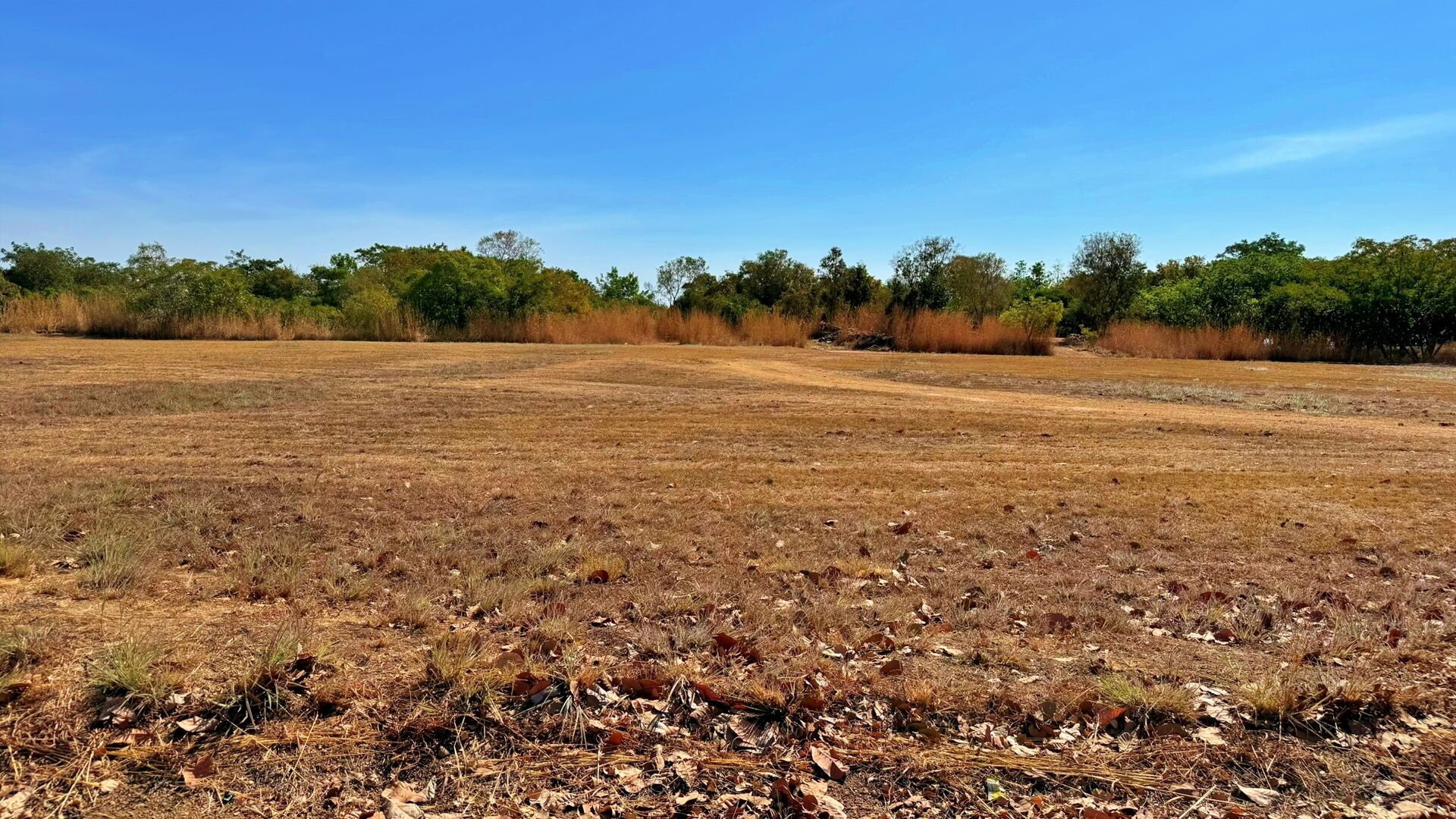 Terreno de 1.582 m² à Venda no Condomínio Polinésia Resort — foto