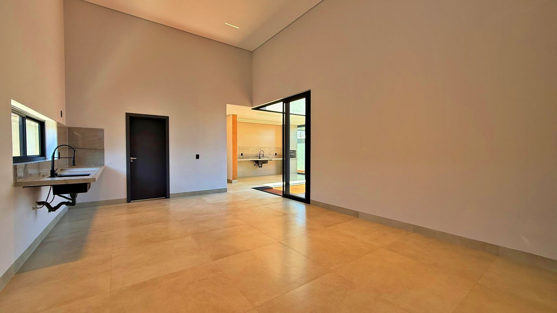 Casa 3 Suítes, 163 m²c/ Lazer à Venda no Condomínio Jardins Porto — foto