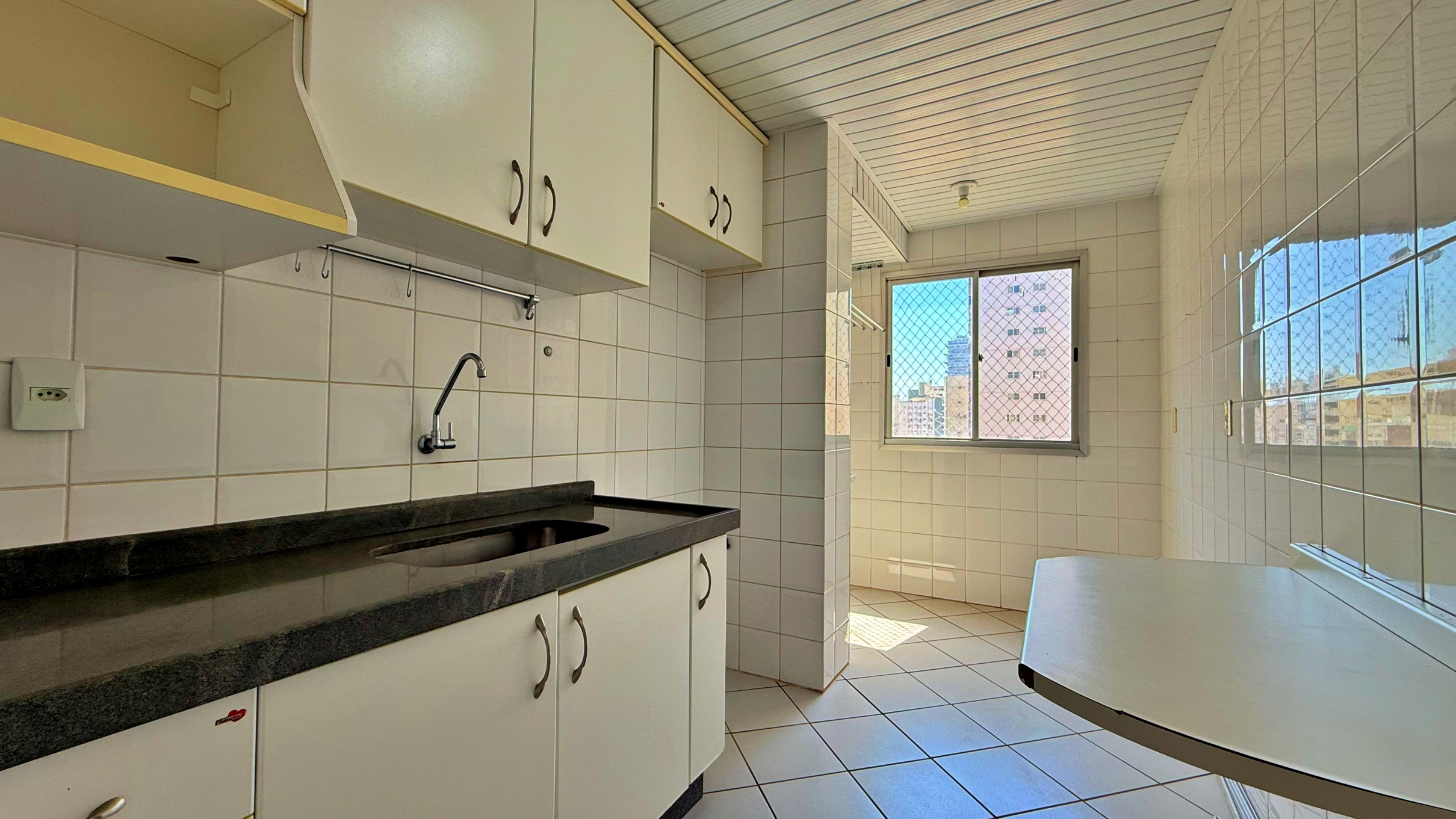 Apartamento de 2 Quartos com Suíte à Venda no Setor Bueno – Goiânia — foto