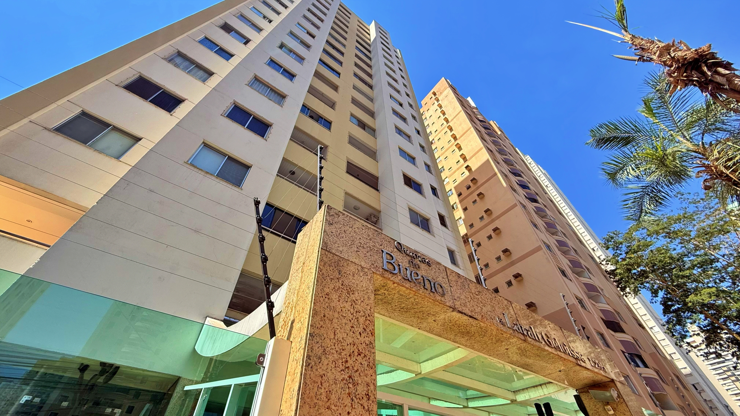 Apartamento de 2 Quartos com Suíte à Venda no Setor Bueno – Goiânia — foto
