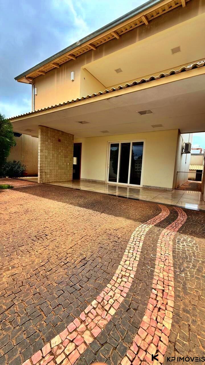 Sobrado 298m² com 5 Suítes na Quadra 110 Norte, Palmas/TO - Próximo às Melhores Escolas — foto