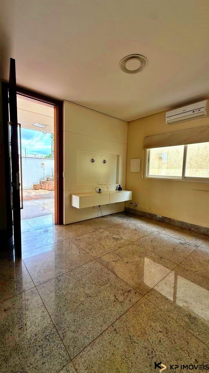 Sobrado 298m² com 5 Suítes na Quadra 110 Norte, Palmas/TO - Próximo às Melhores Escolas — foto