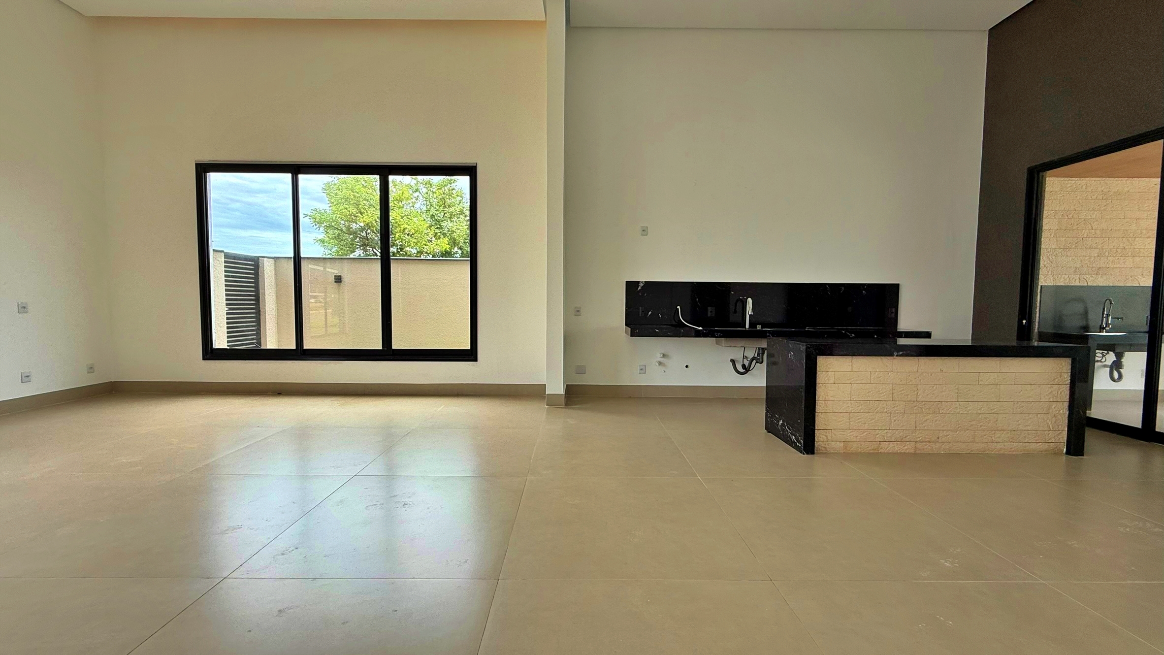Casa, 4 quartos, 340 m² - Foto 32