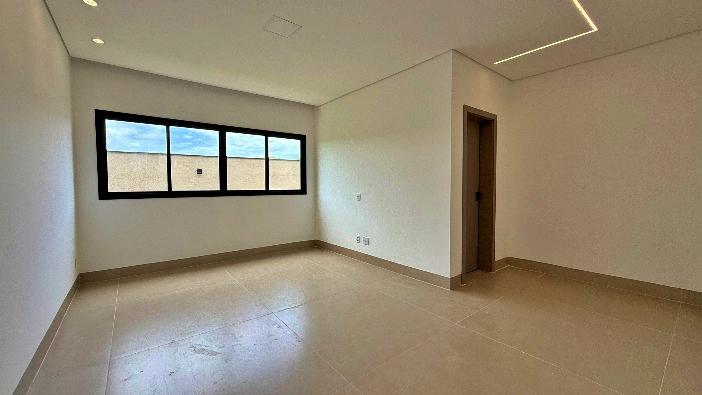 Casa, 4 quartos, 340 m² - Foto 33