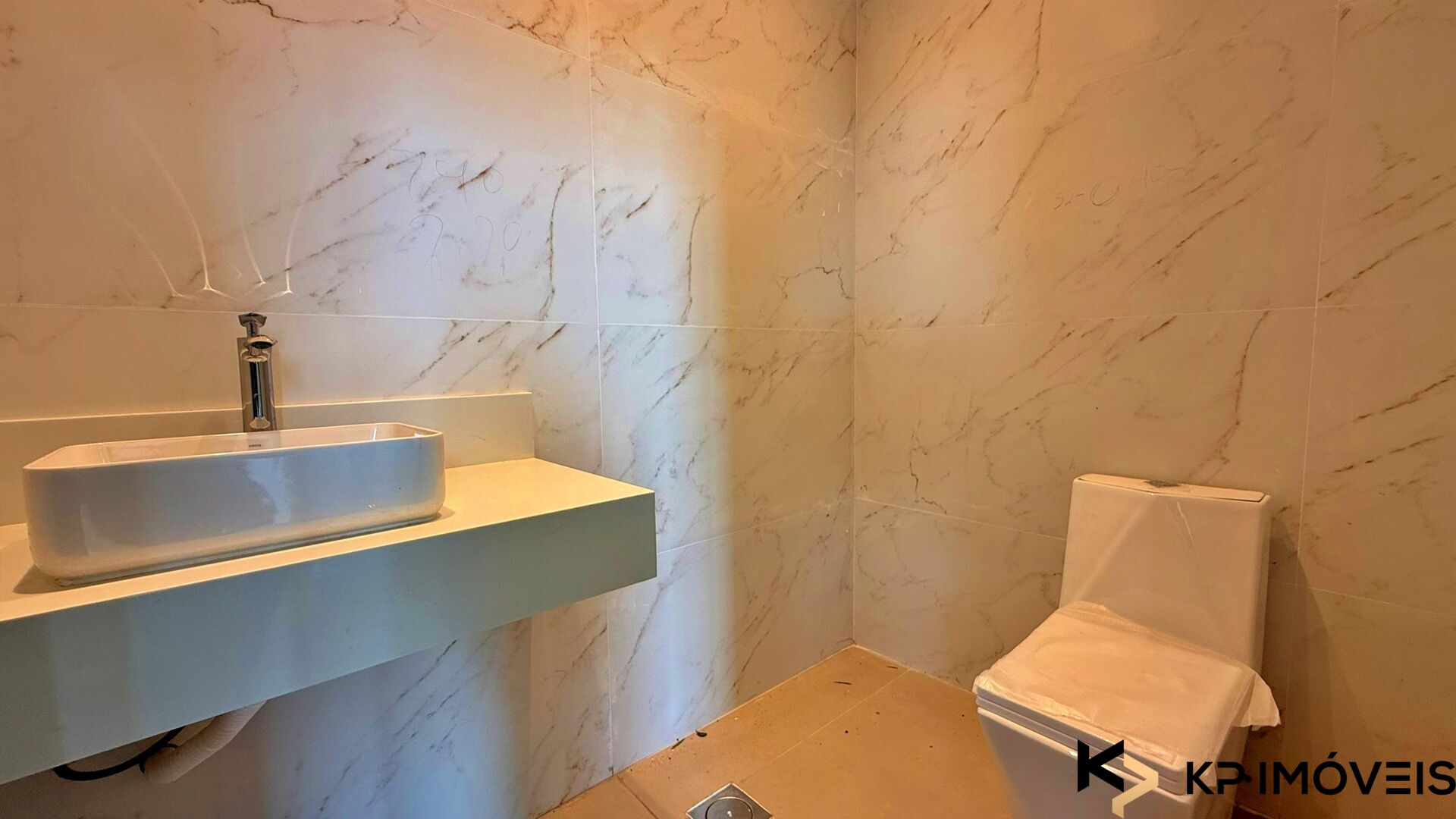 Casa Térrea 340m² | 4 Suítes no Plateau D'Or Unique - Goiânia — foto