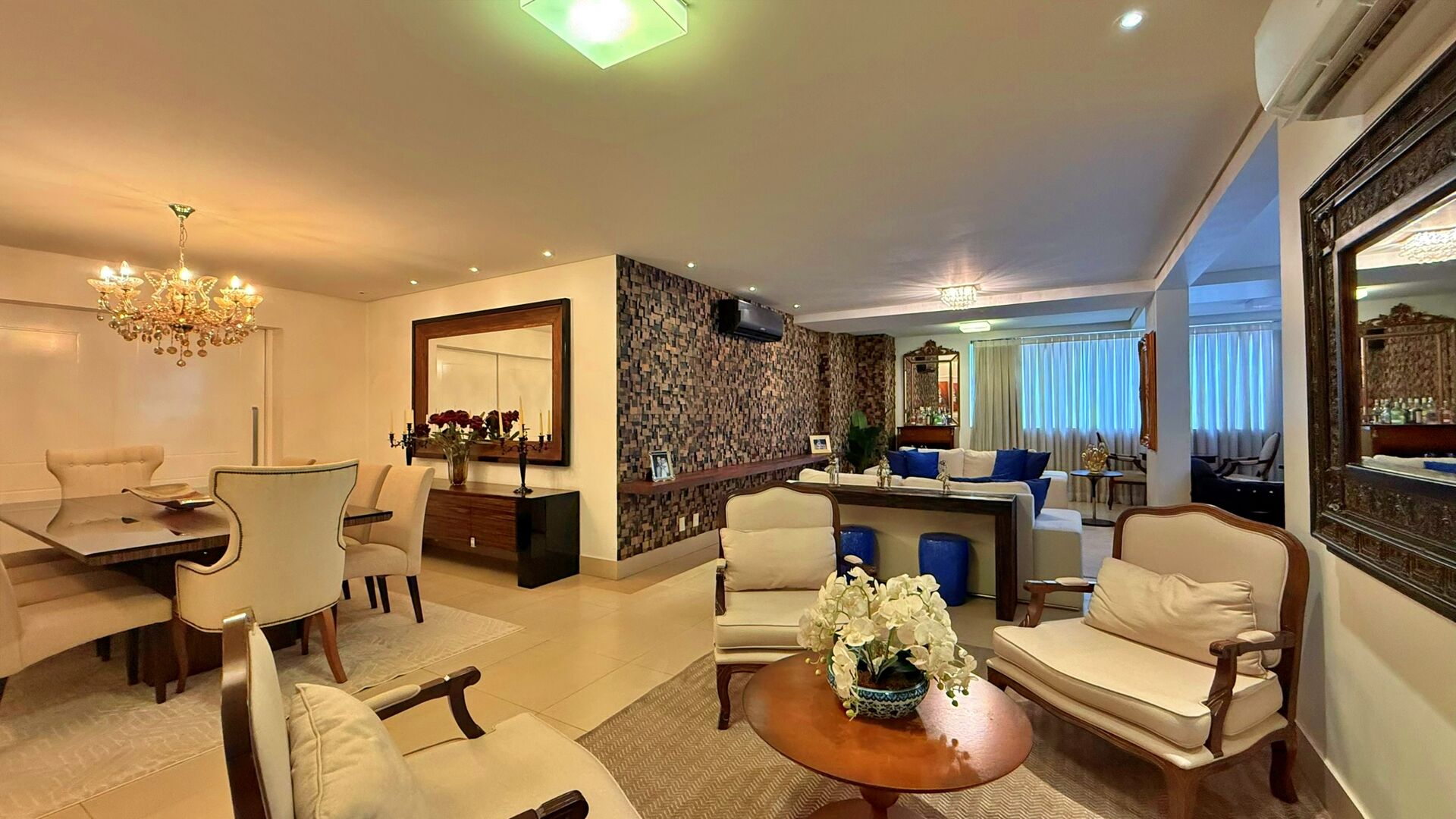 Apartamento 4 Suítes, 230 m² semi mobiliado à venda na 204 Sul - Edifício Mont D'or — foto