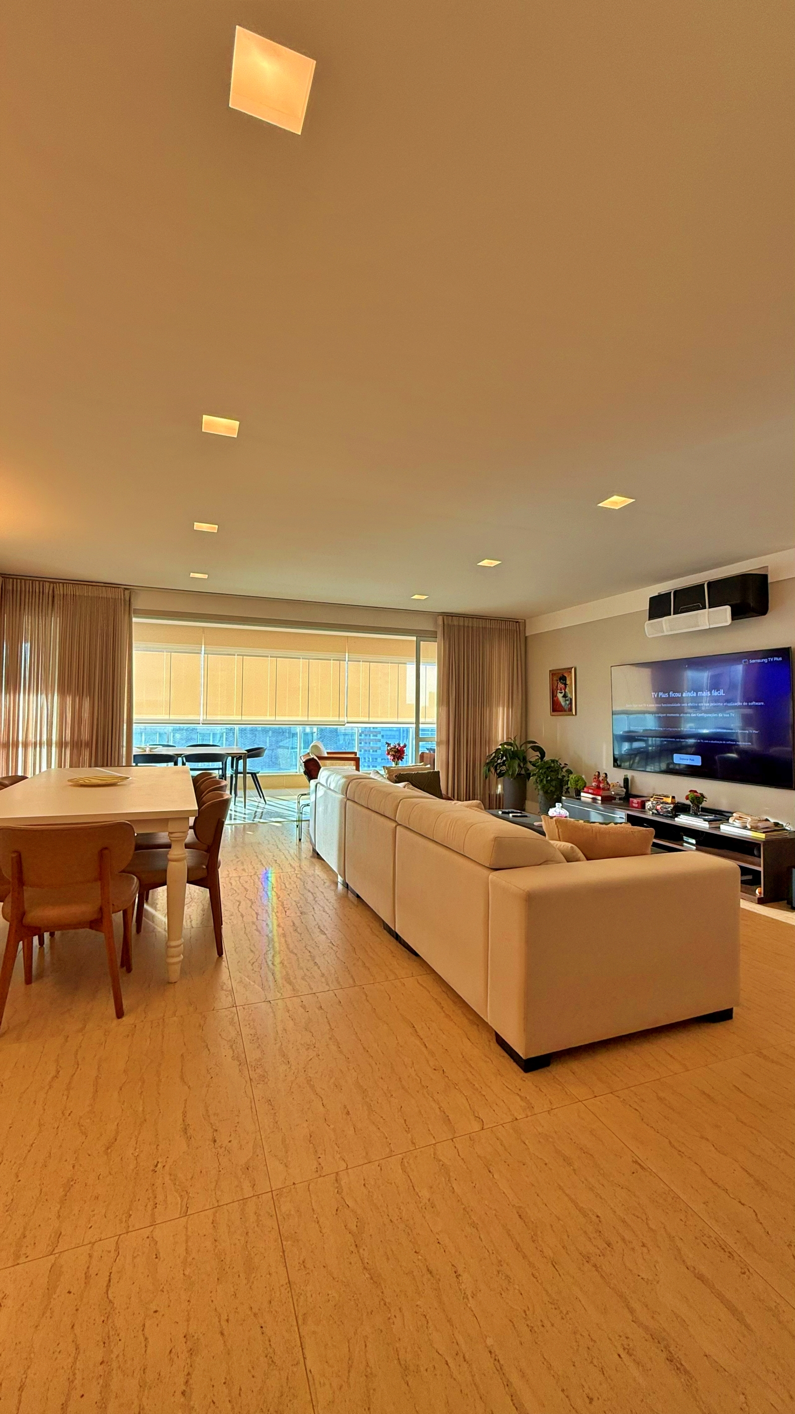 Apartamento, 3 quartos, 228 m² - Foto 2