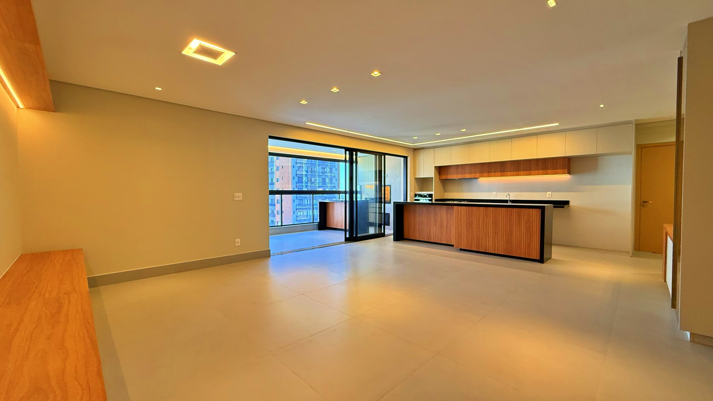 Apartamento 3 Suítes 160m² no Setor Bueno | Finest Bueno com Elevador Privativo — foto