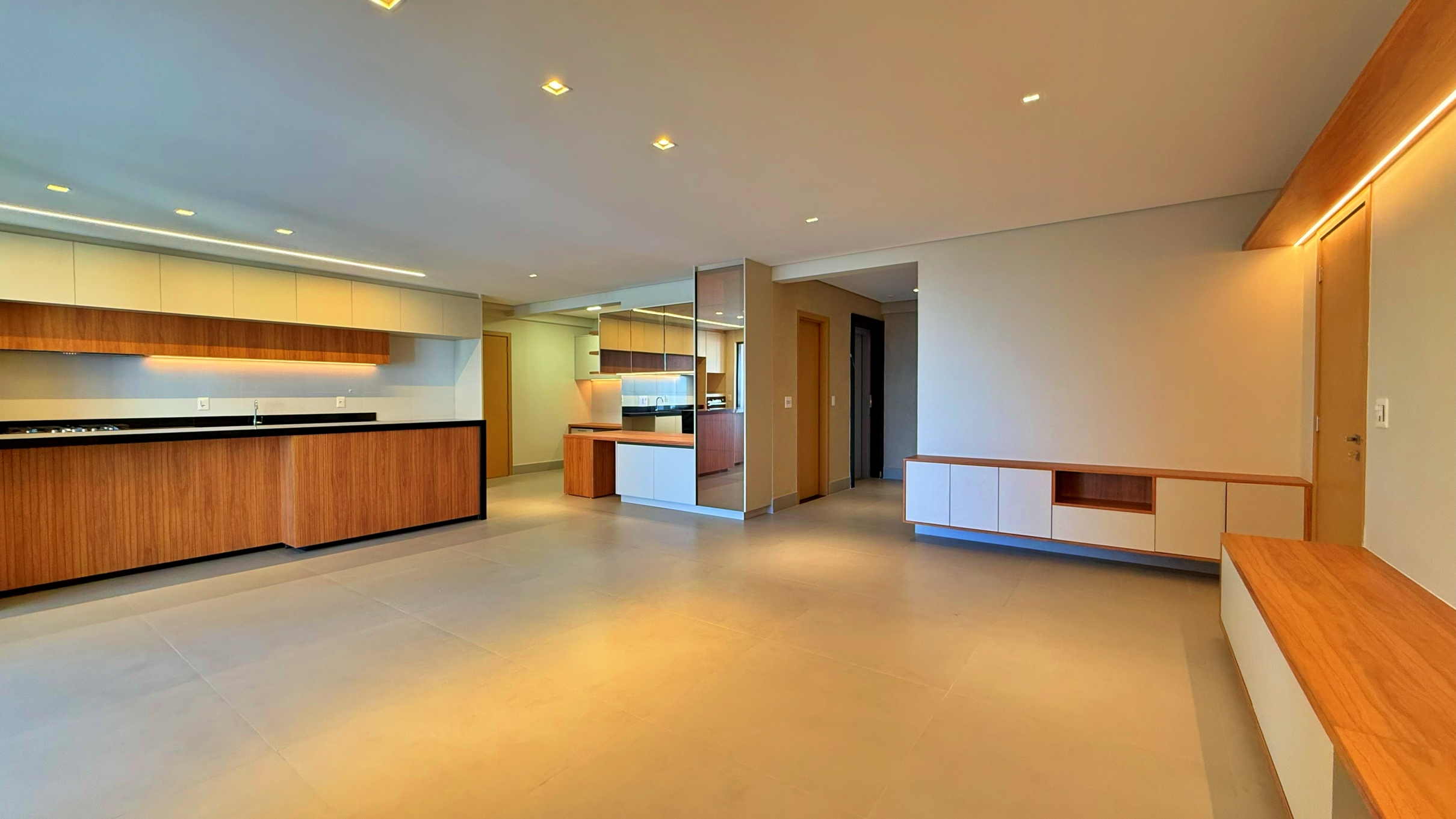 Apartamento 3 Suítes 160m² no Setor Bueno | Finest Bueno com Elevador Privativo — foto