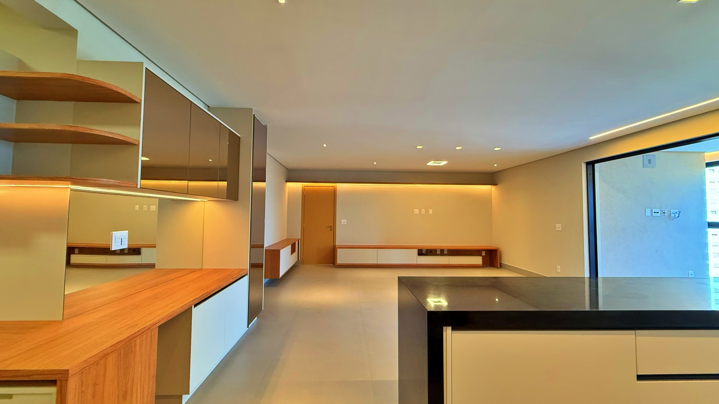 Apartamento 3 Suítes 160m² no Setor Bueno | Finest Bueno com Elevador Privativo — foto