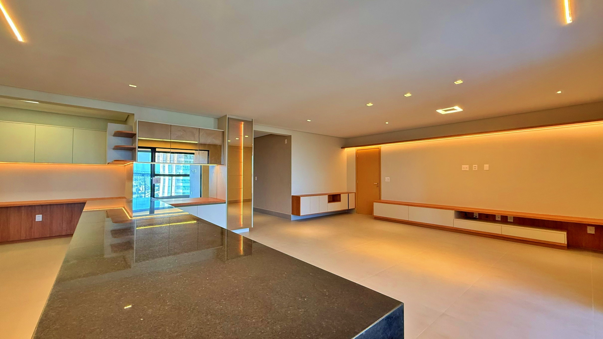Apartamento 3 Suítes 160m² no Setor Bueno | Finest Bueno com Elevador Privativo — foto