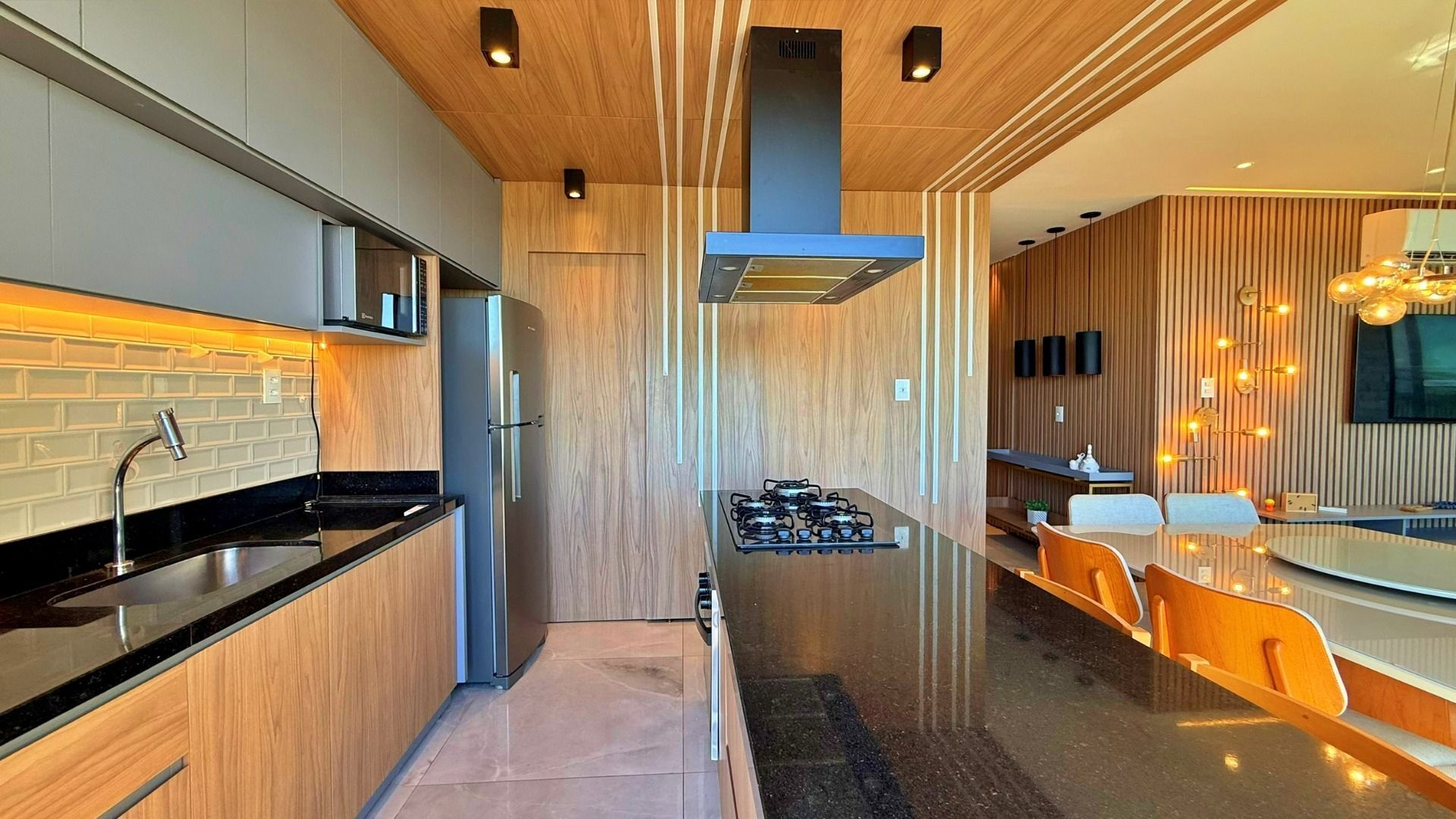 Apartamento 3 Suítes, 123 m² Mobiliado na Orla da Graciosa - Terraço Urban — foto