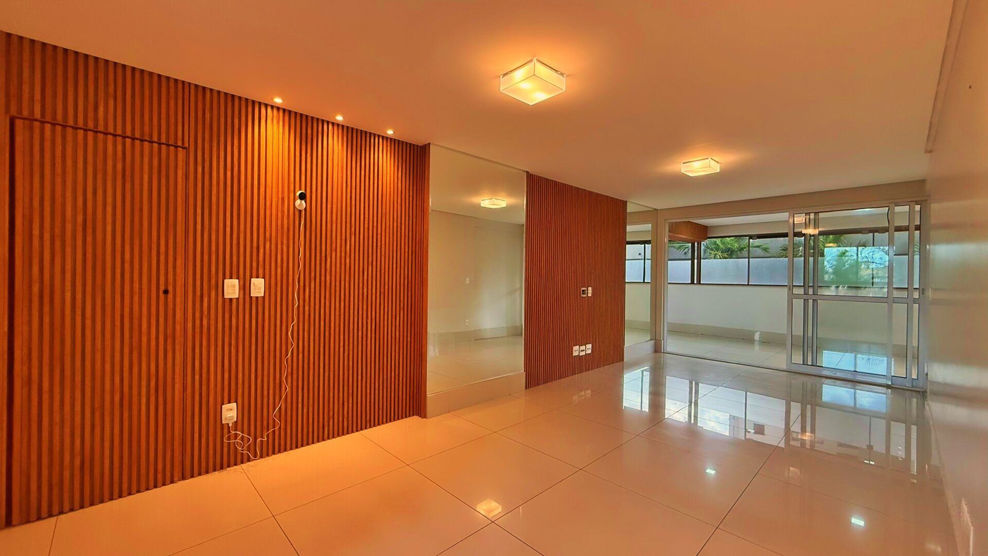 Apartamento 3 Suítes, 138 m² c/ Armários à Venda no Setor Bueno - Atmosphere Front Park — foto