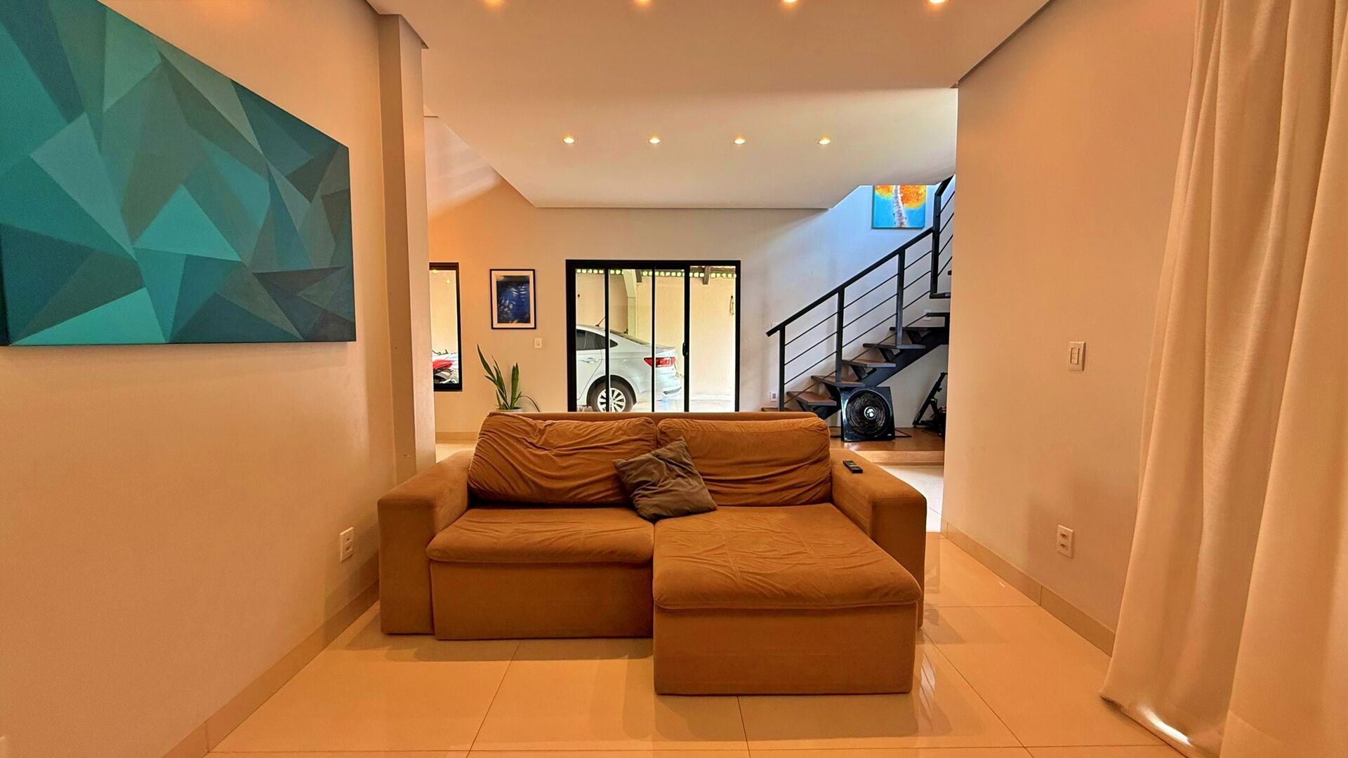 Casa 3 Suítes, 234 m² c/ Lazer à Venda na 404 Sul — foto