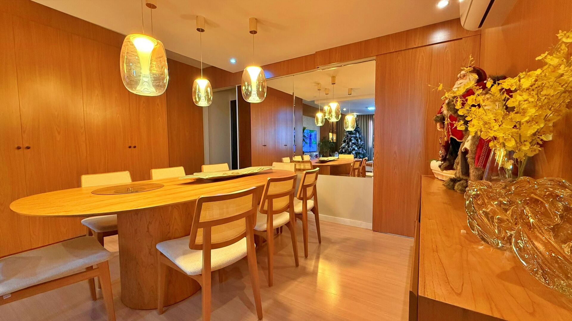 Apartamento 4 Quartos, 111 m² semi mobiliado à Venda no Setor Bueno - Residencial Lourenzzo — foto