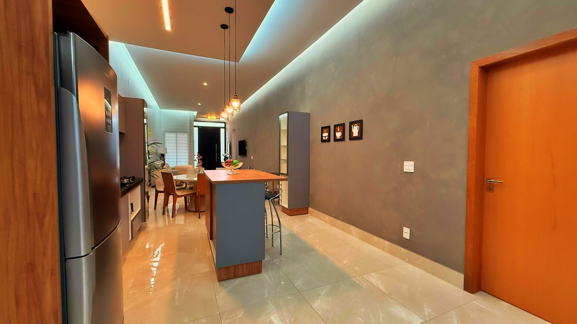 Casa 4 Suítes, 224 m² c/ Lazer à Venda no Condomínio Portal do Sol Green — foto