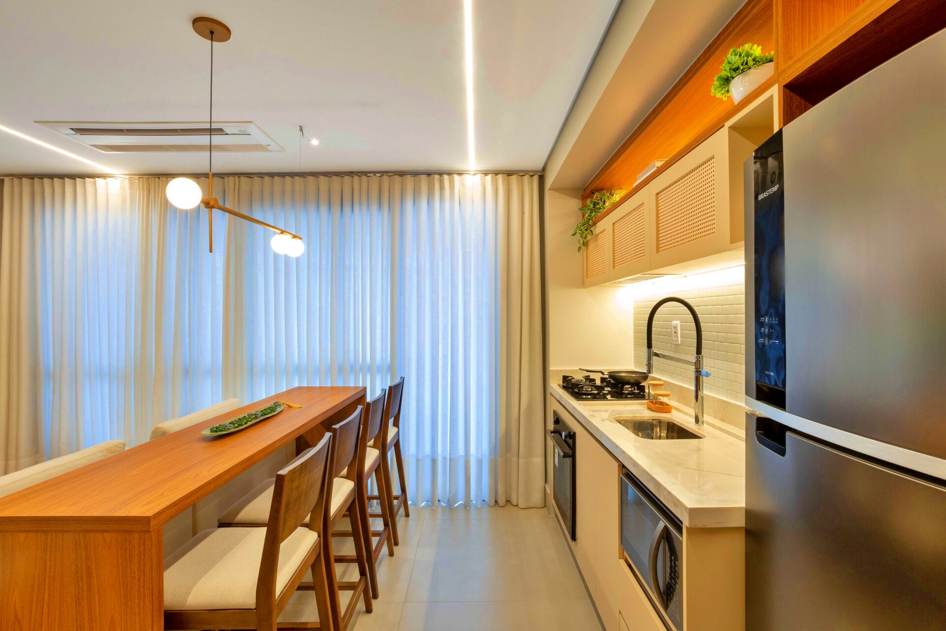 Azure Compact Life: O Horizonte da Vida Contemporânea e do Investimento Sólido no Coração do Marista — foto