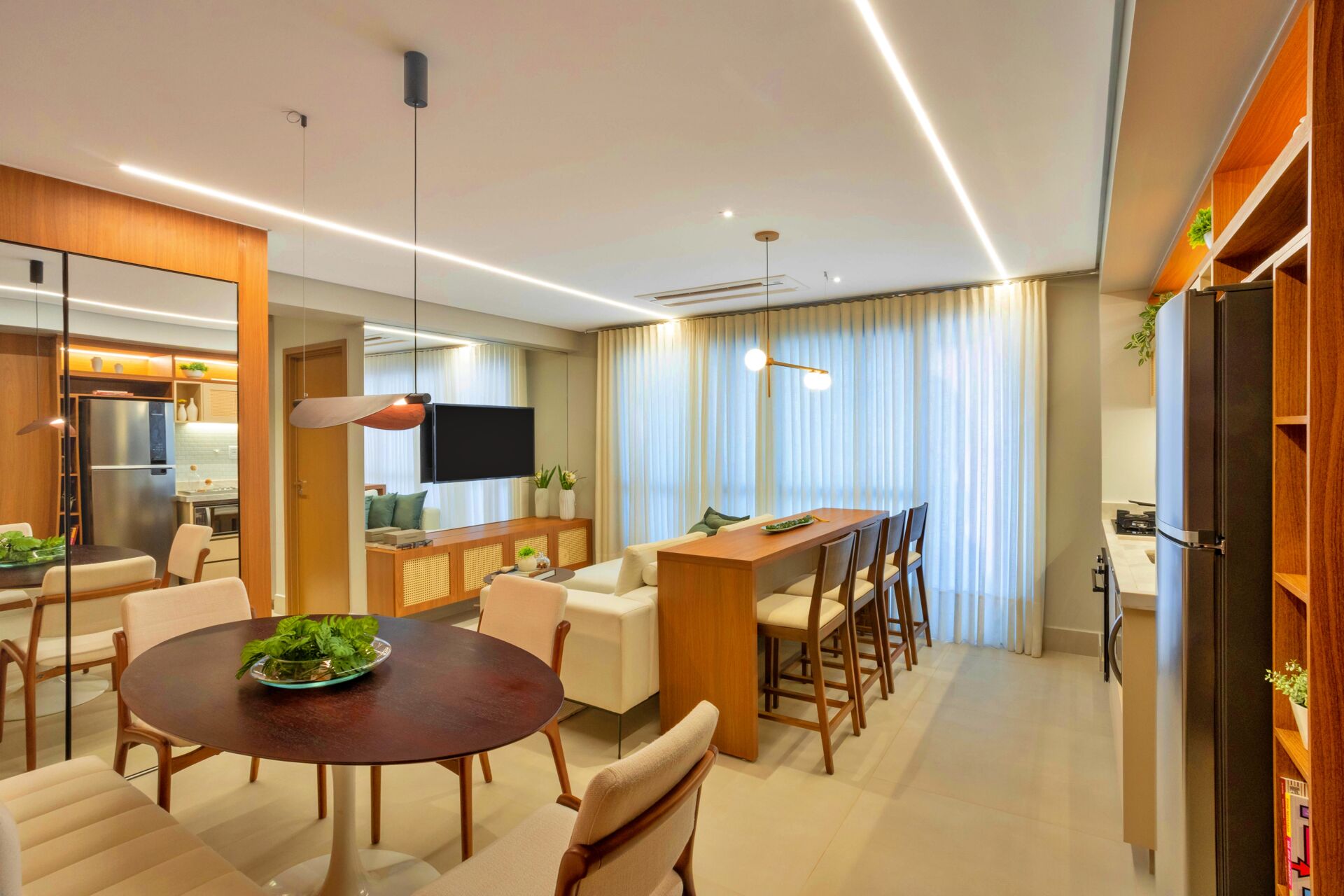 Azure Compact Life: O Horizonte da Vida Contemporânea e do Investimento Sólido no Coração do Marista — foto