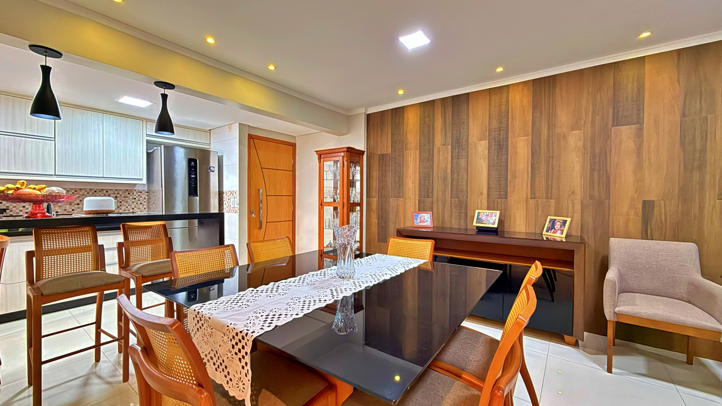 Apartamento à Venda no Setor Bueno com 3 Quartos e Escritório | Edifício San Bernardo — foto