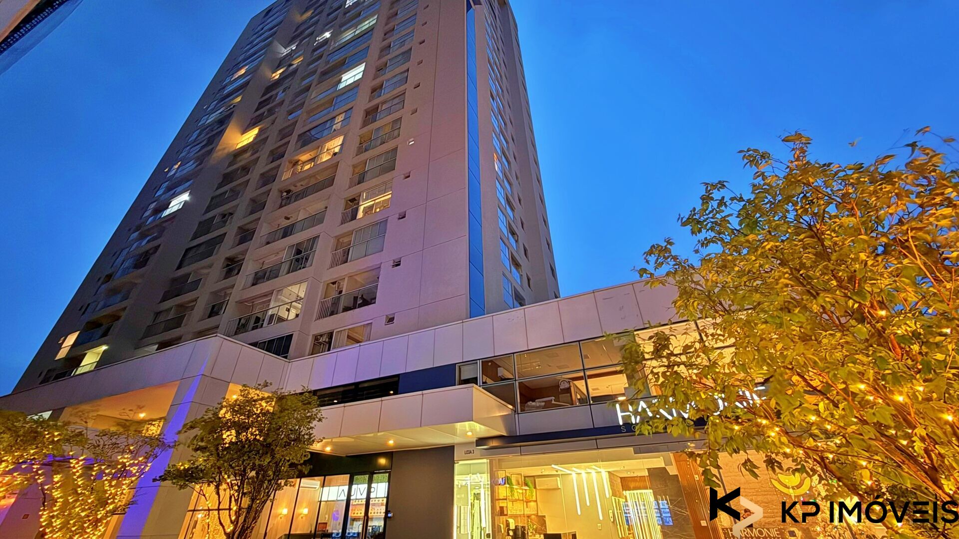 Apartamento de 2 Quartos, 56m² - Metropolitan Torre Barcelona: Seu Investimento Inteligente no Jardim Goiás, Goiânia — foto