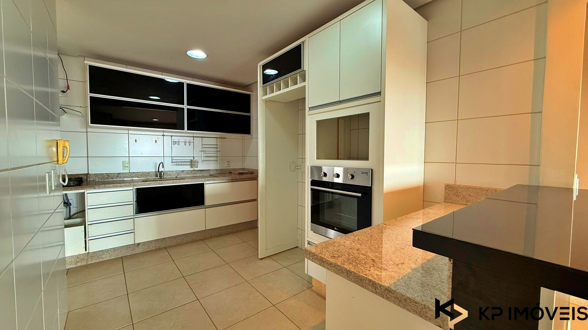Apartamento 3 Suítes 105m² à Venda no Edifício Maison Toulouse, Setor Bueno, Goiânia — foto