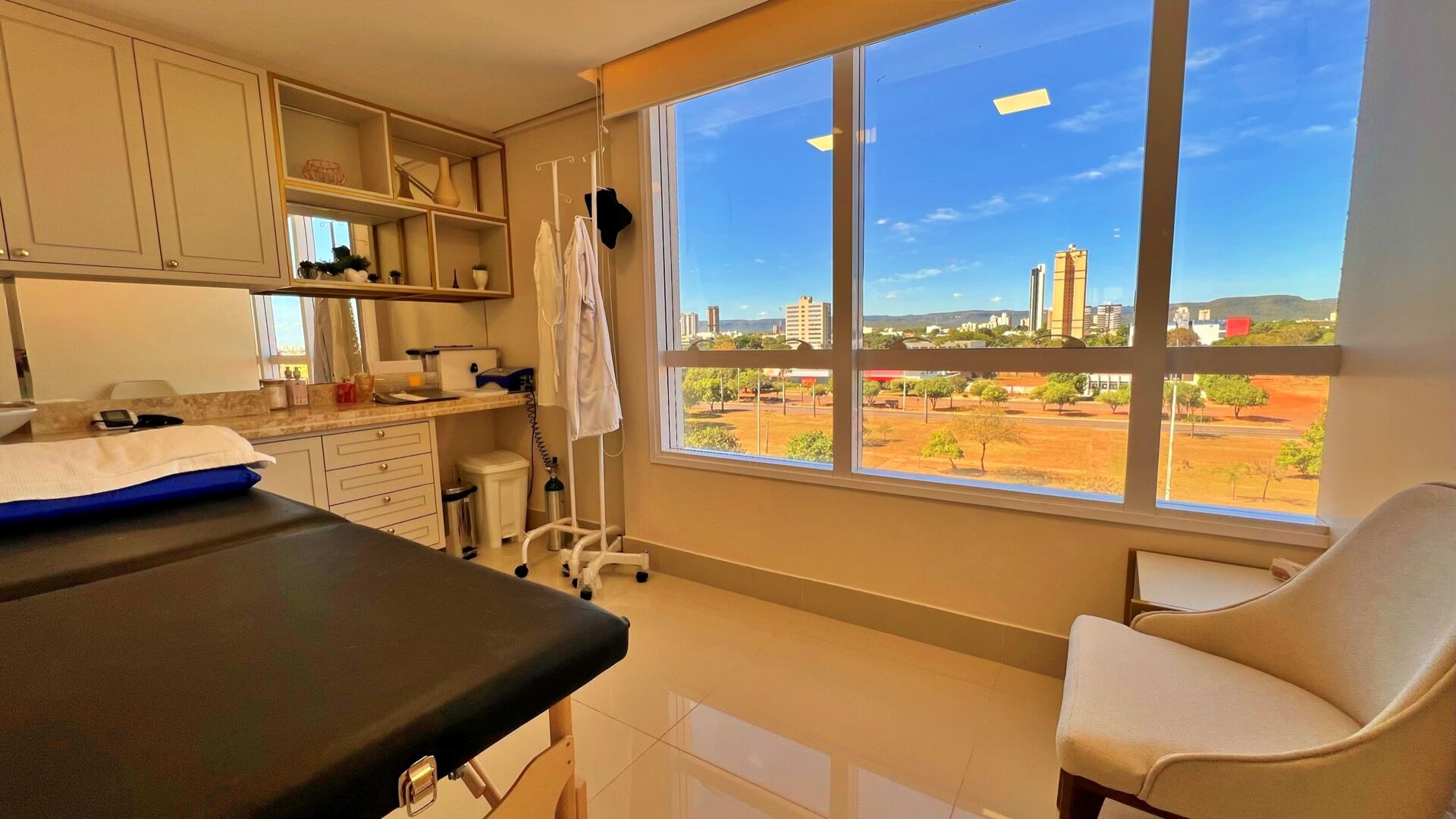 Sala Comercial Mobiliada à venda no Urban Futuro — foto