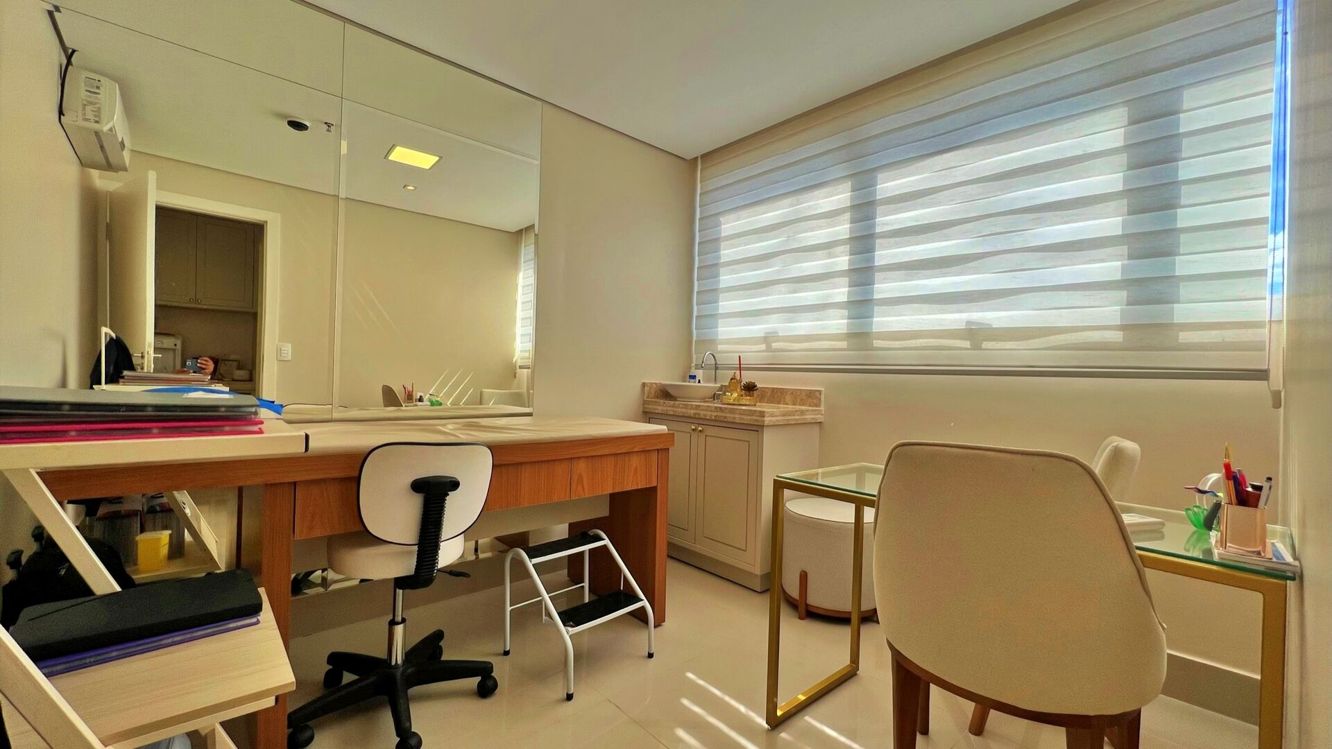 Sala Comercial Mobiliada à venda no Urban Futuro — foto