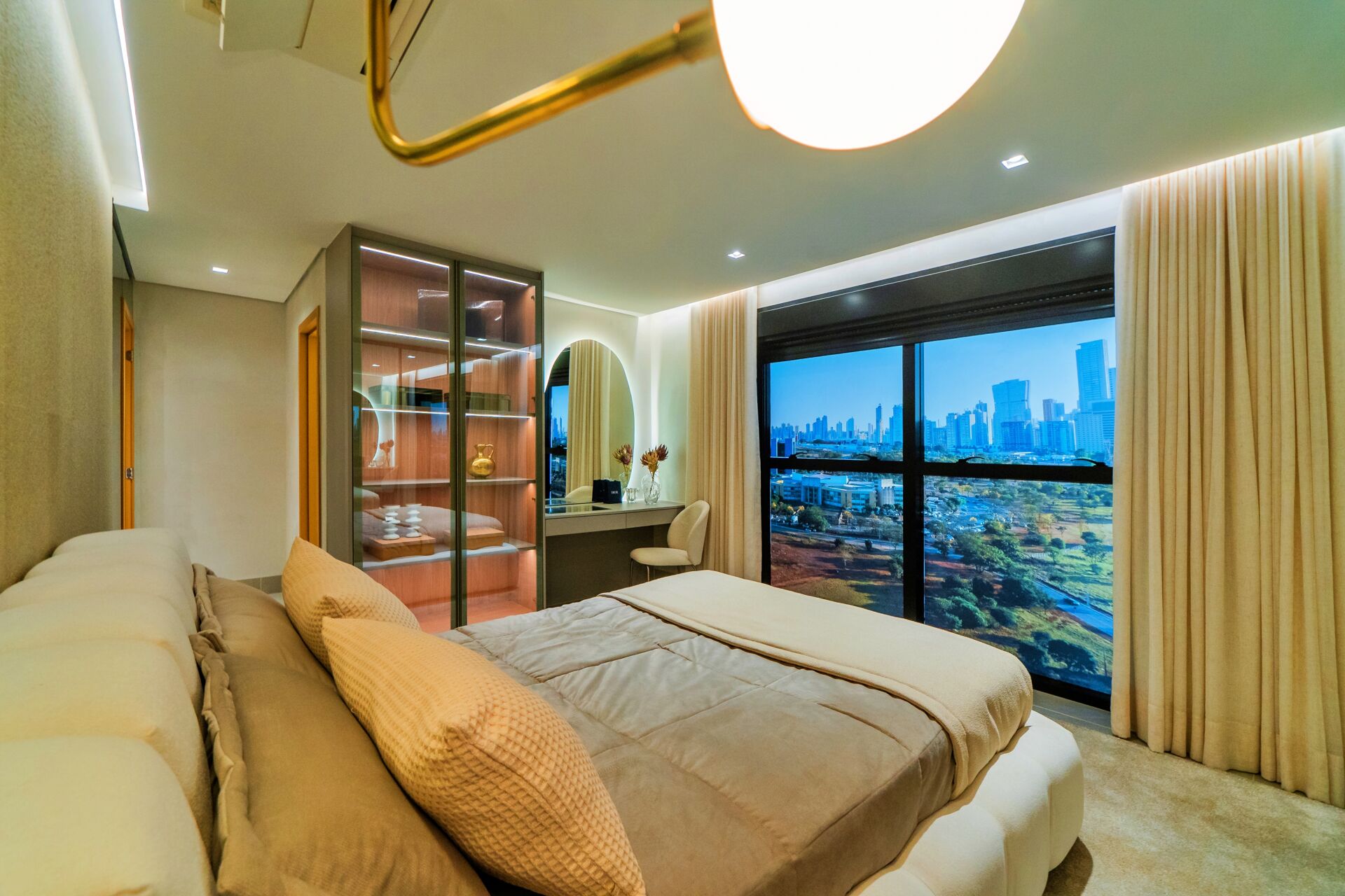 Parque El Retiro: Apartamentos de 143 a 164 m² em Frente ao Euro Park - Viva a Elegância Urbana" — foto