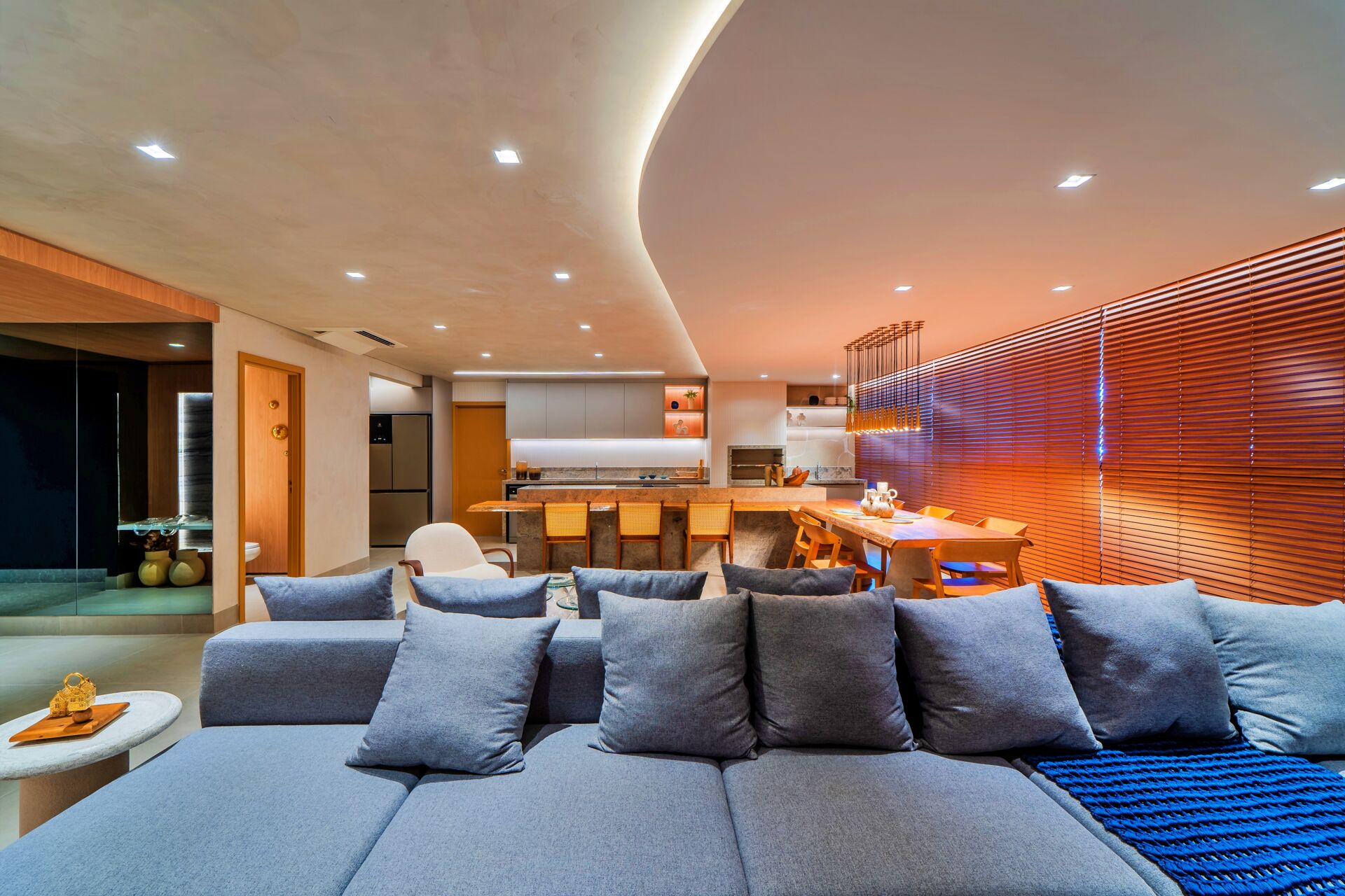 Parque El Retiro: Apartamentos de 143 a 164 m² em Frente ao Euro Park - Viva a Elegância Urbana" — foto