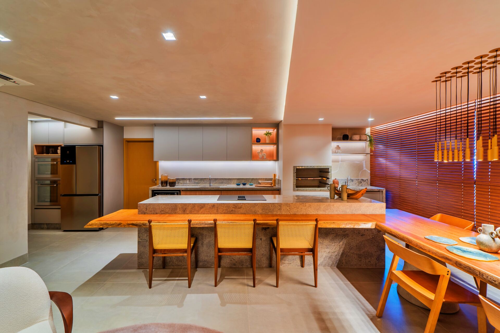 Parque El Retiro: Apartamentos de 143 a 164 m² em Frente ao Euro Park - Viva a Elegância Urbana" — foto