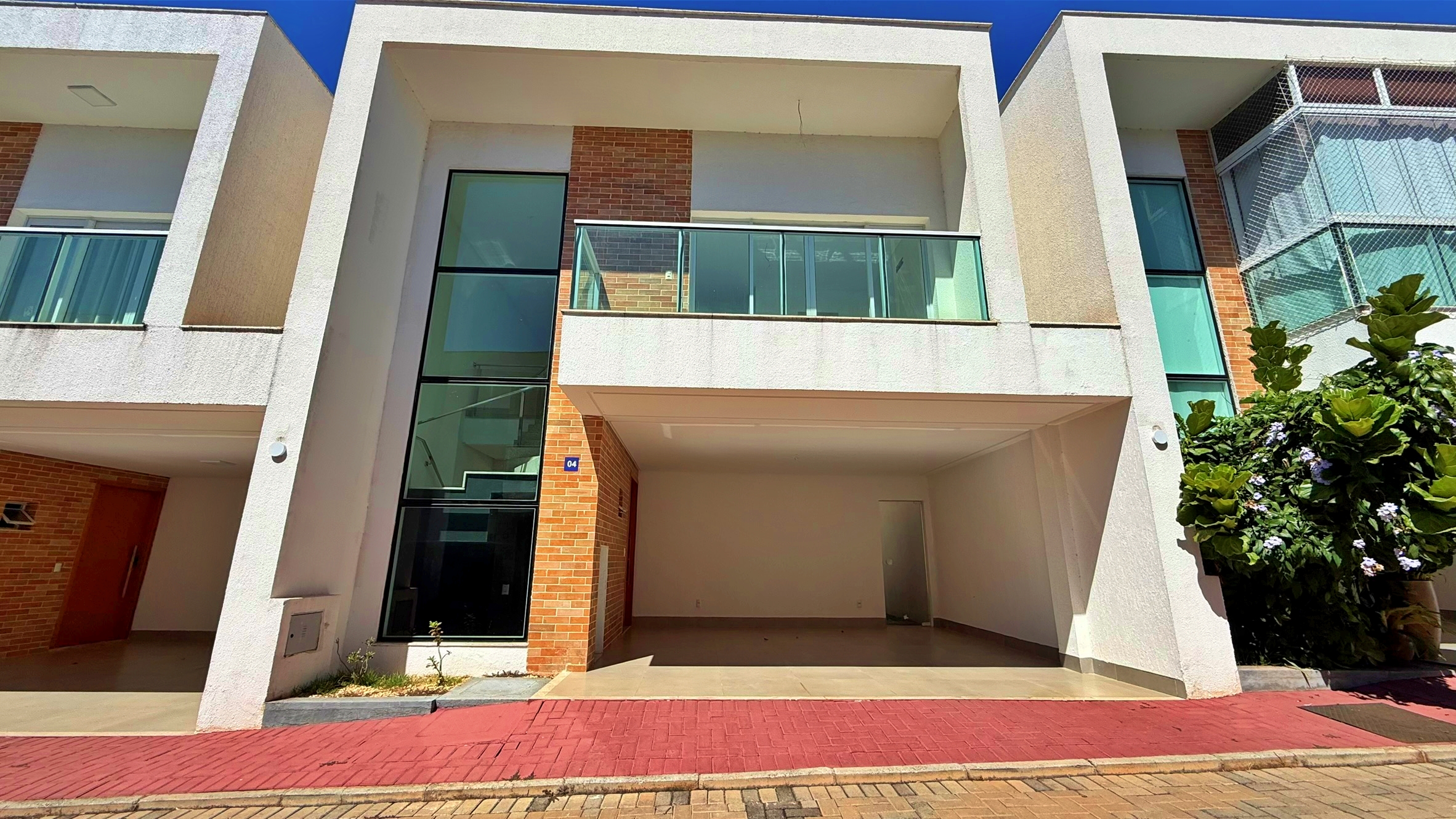 Sobrado 3 Suítes à Venda no Condomínio Gran Poéme | Parque das Laranjeiras – Goiânia — foto