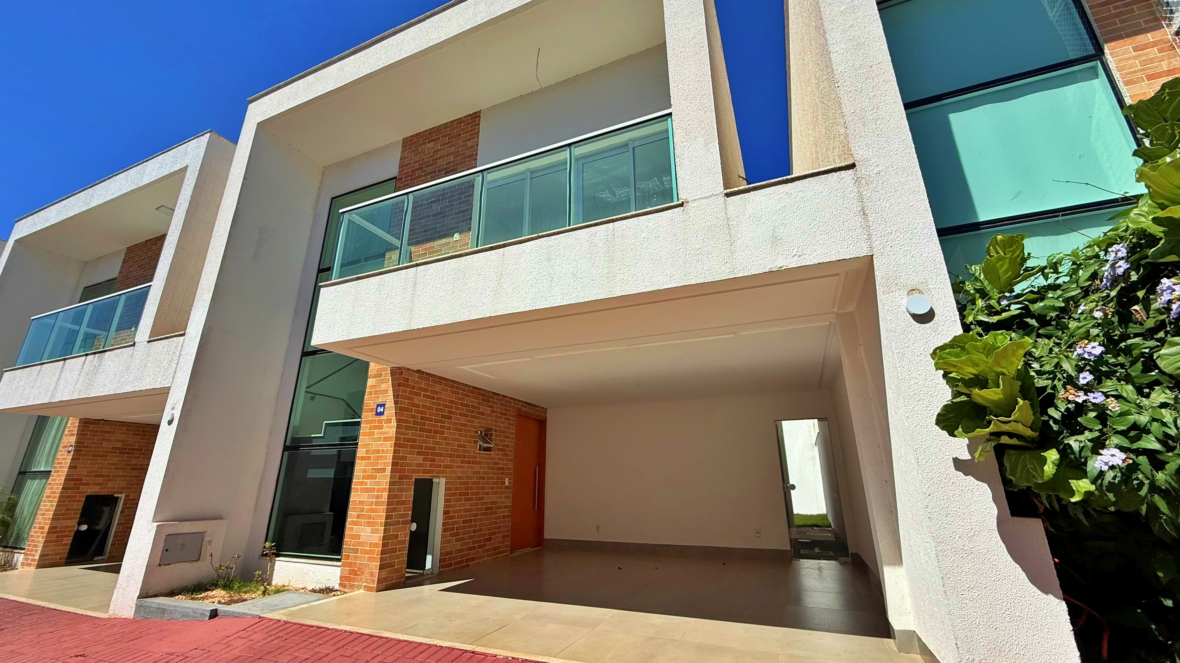 Sobrado 3 Suítes à Venda no Condomínio Gran Poéme | Parque das Laranjeiras – Goiânia — foto