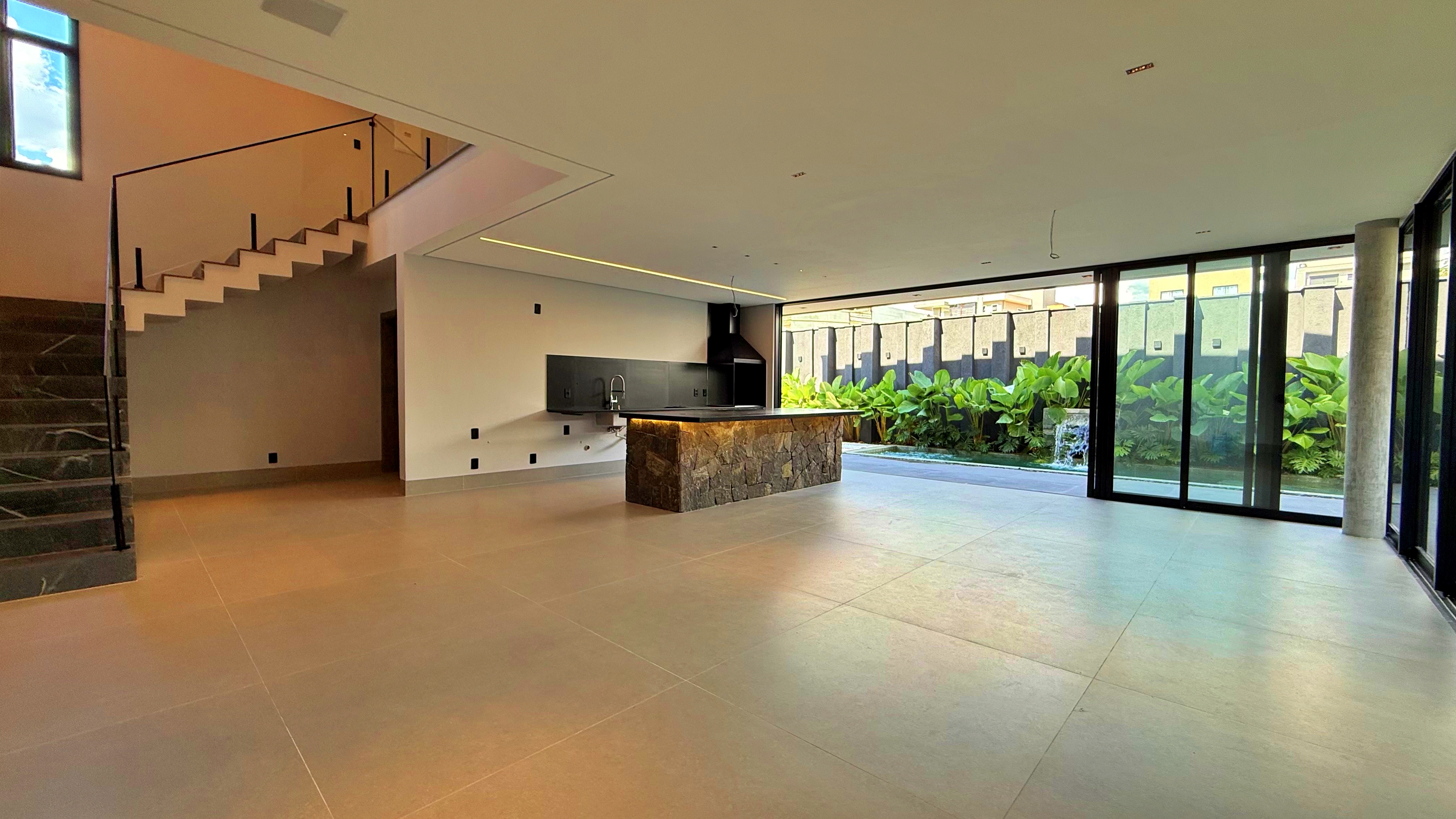 Sobrado 4 Suítes à Venda no Condomínio Jardins Capri em Senador Canedo - Vista Panorâmica e Tecnologia Residencial — foto