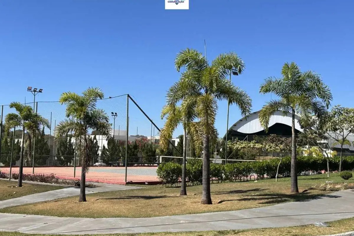 Terreno à venda no bairro Residencial Condomínio Jardim Veneza em Senador Canedo/GO — foto