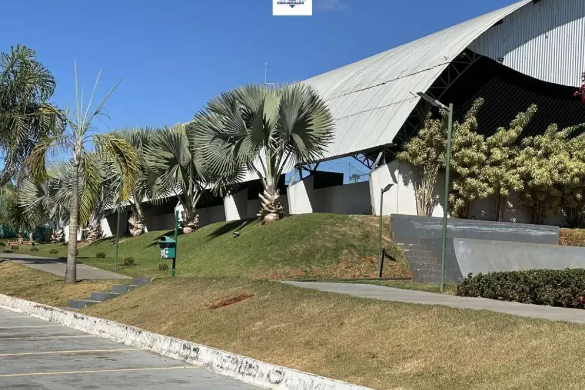 Terreno à venda no bairro Residencial Condomínio Jardim Veneza em Senador Canedo/GO — foto
