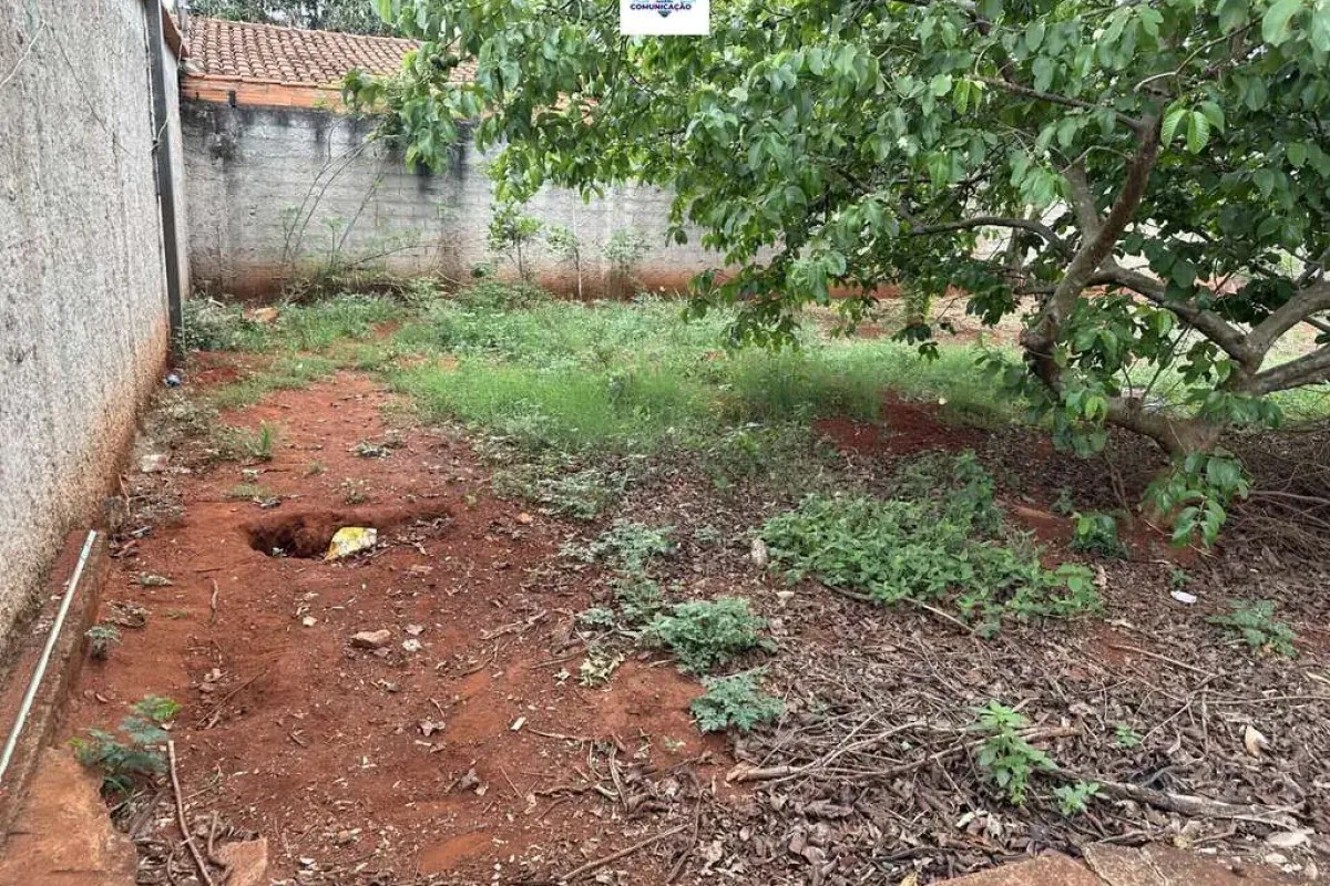 Terreno à venda no bairro Setor Santos Dumont em Goiânia/GO — foto