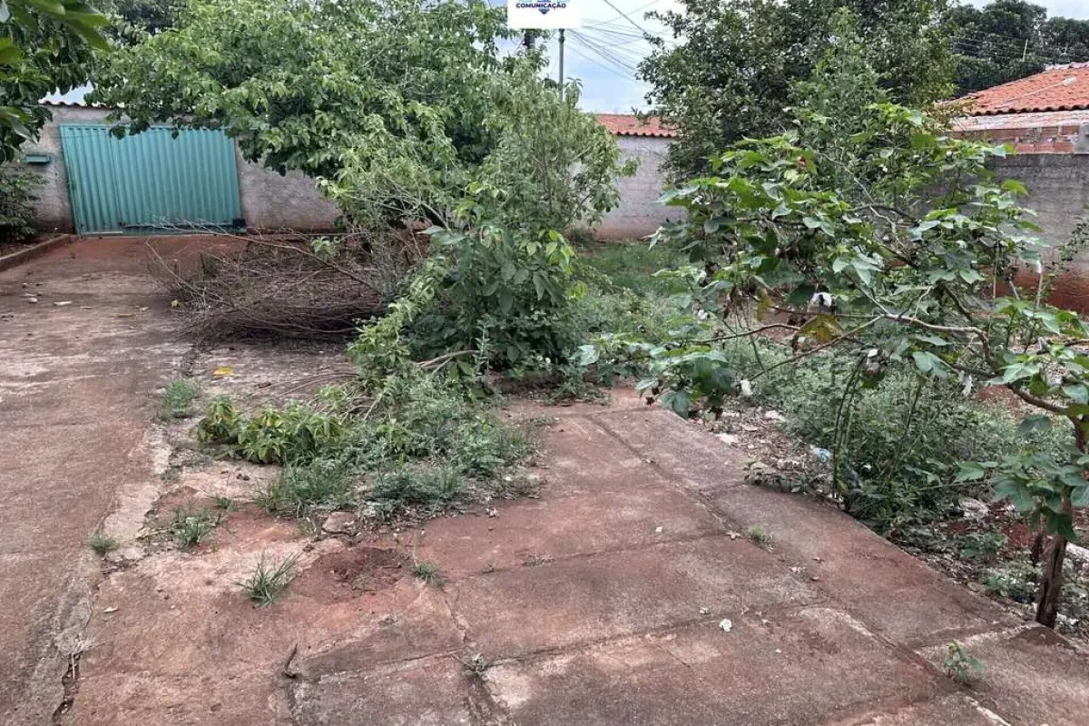 Terreno à venda no bairro Setor Santos Dumont em Goiânia/GO — foto