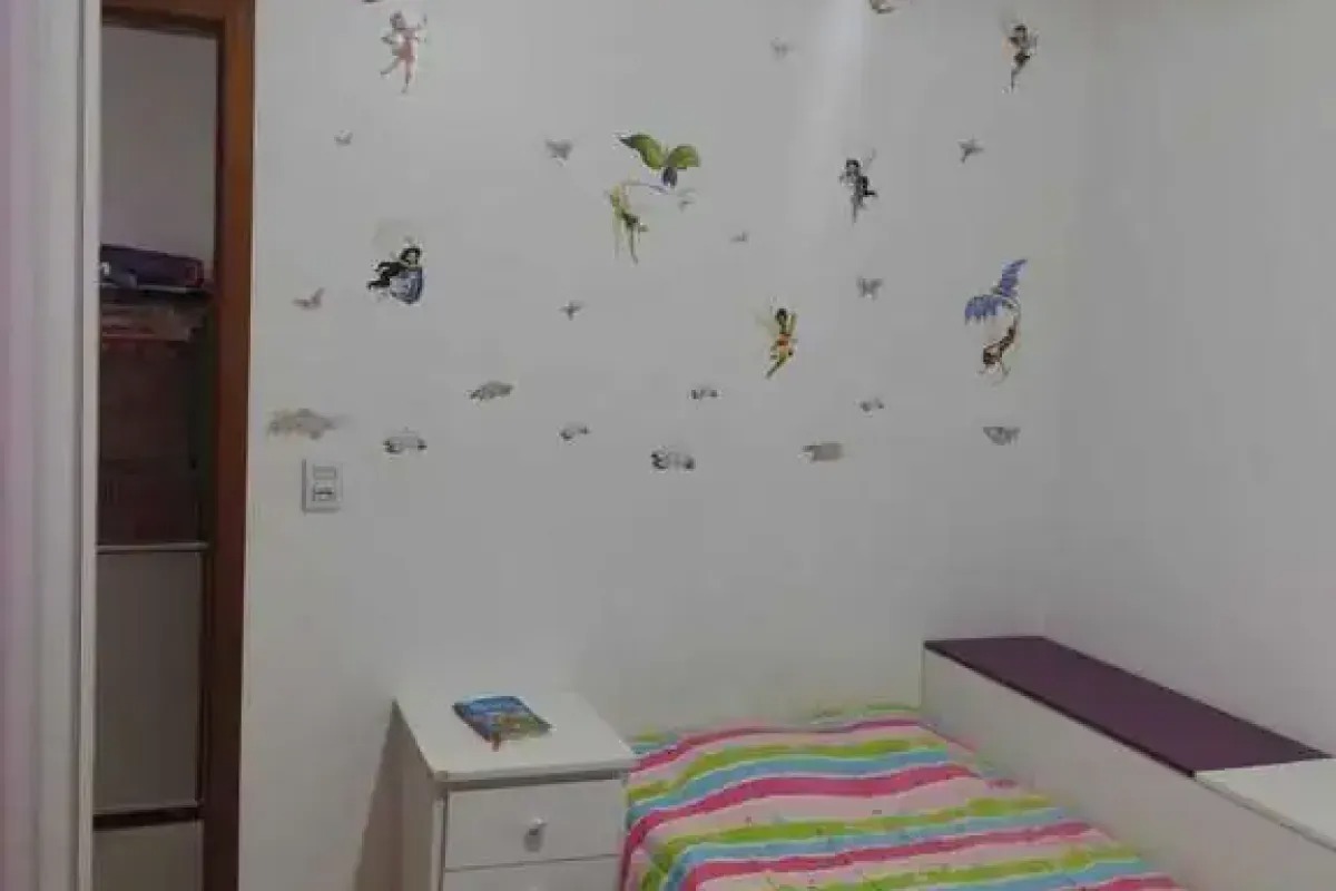 Casa Térrea 4 Quartos para Venda em Condomínio Fechado - Região Noroeste de Goiânia — foto