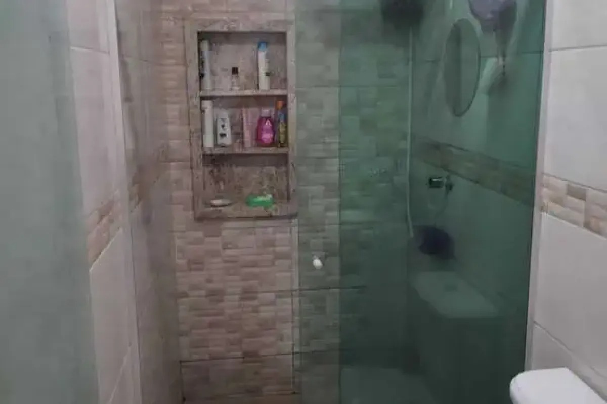 Casa Térrea 4 Quartos para Venda em Condomínio Fechado - Região Noroeste de Goiânia — foto