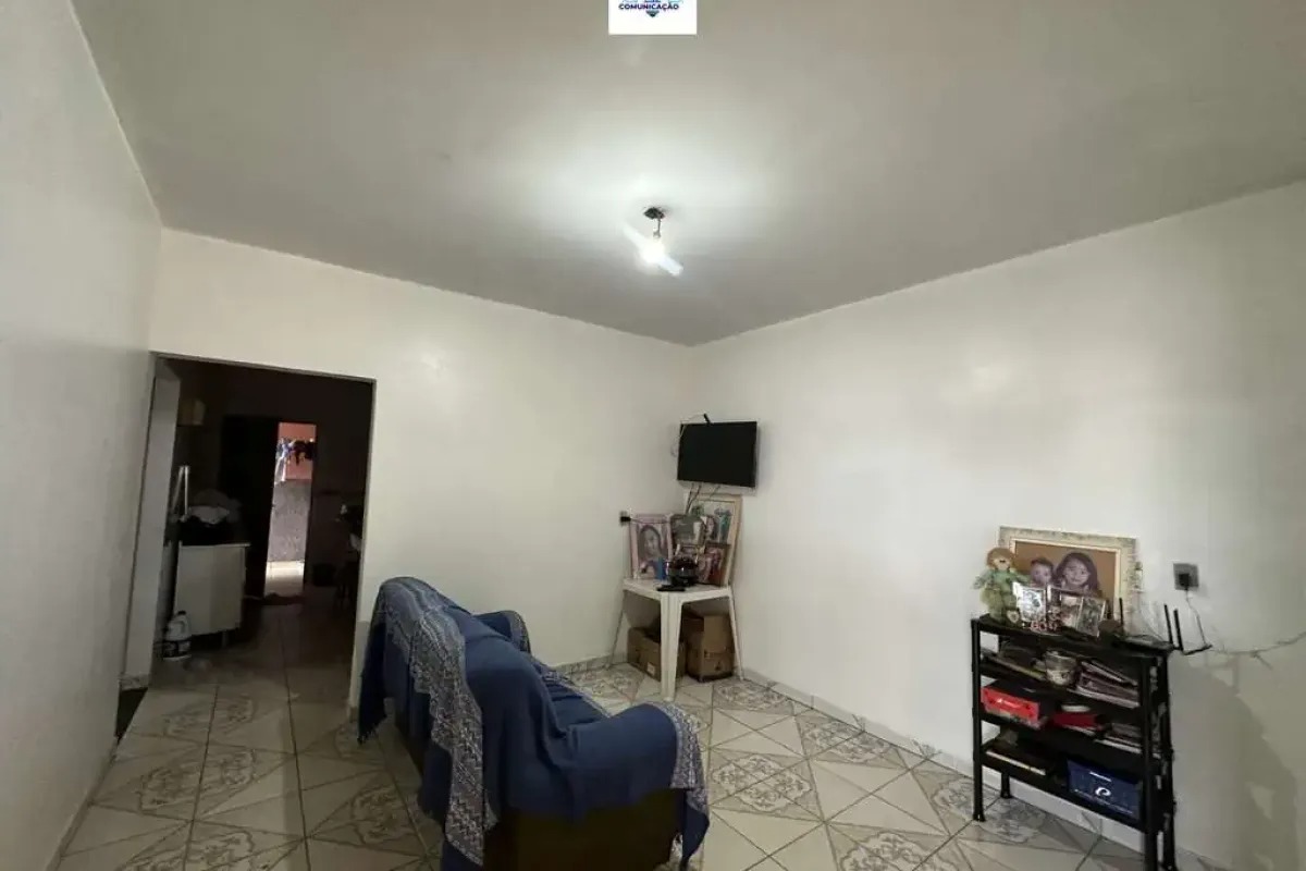 Casa à venda no bairro Setor Santos Dumont em Goiânia/GO — foto