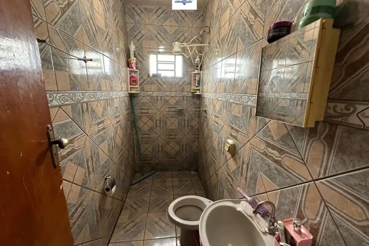 Casa à venda no bairro Setor Santos Dumont em Goiânia/GO — foto