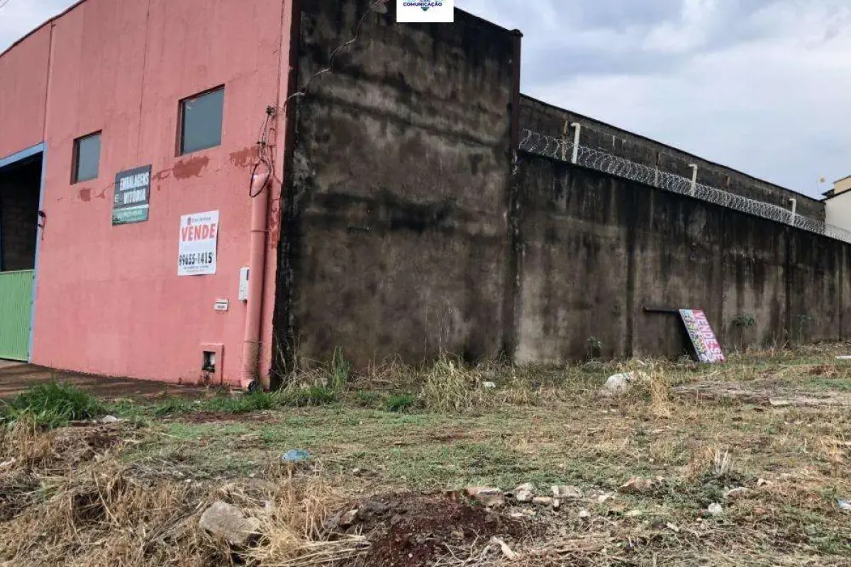 Indústria à venda no bairro Residencial Petrópolis em Goiânia/GO — foto
