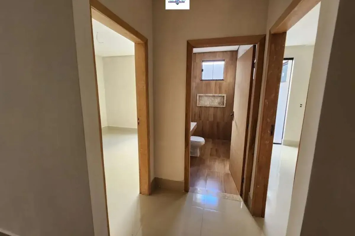 Casa à venda no bairro Jardim Brasil em Goiânia/GO — foto