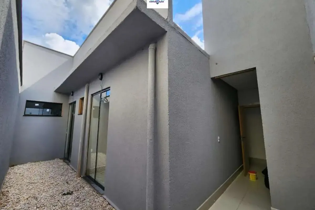 Casa à venda no bairro Jardim Brasil em Goiânia/GO — foto