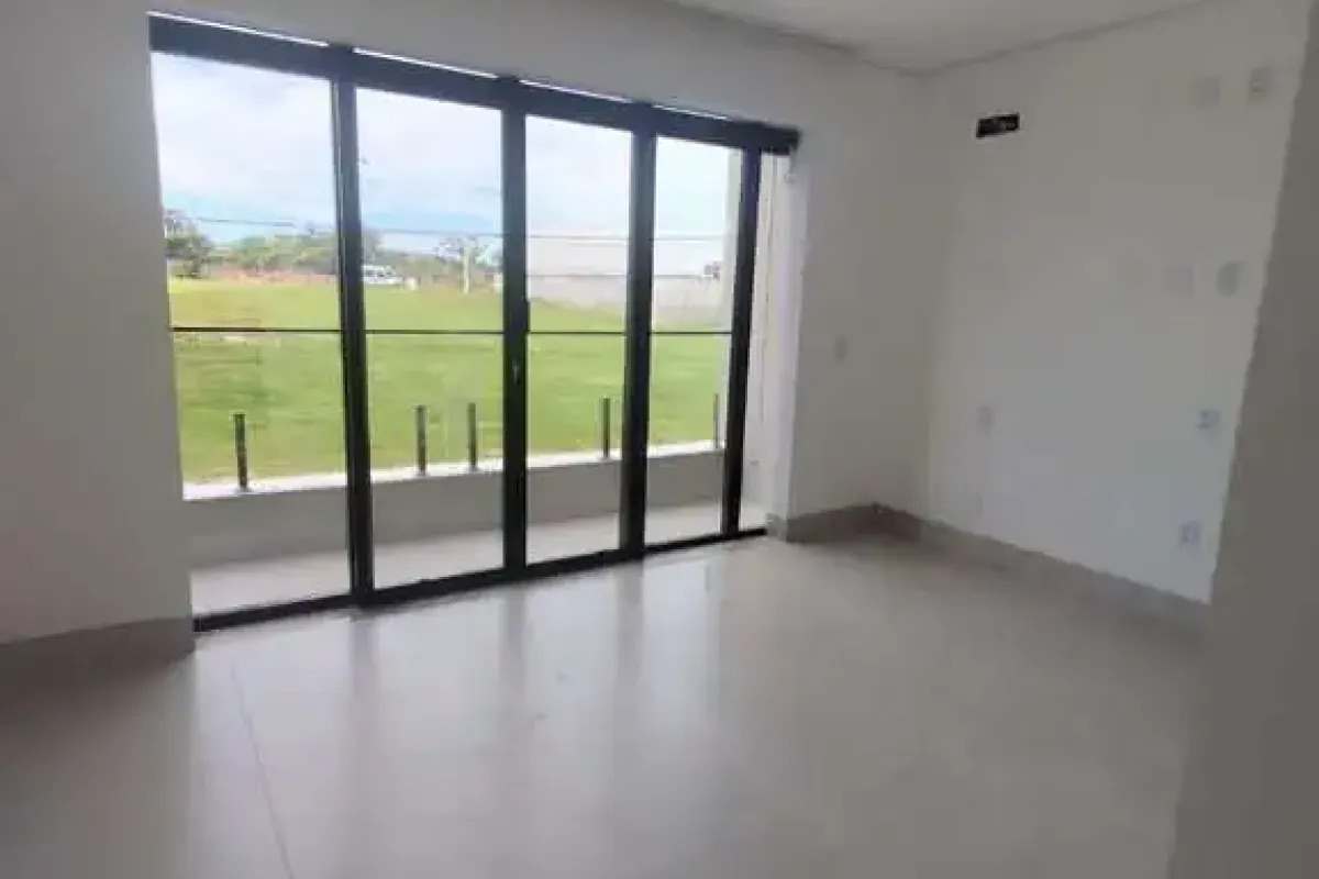 Casa à venda no bairro Jardins Porto em Senador Canedo/GO — foto