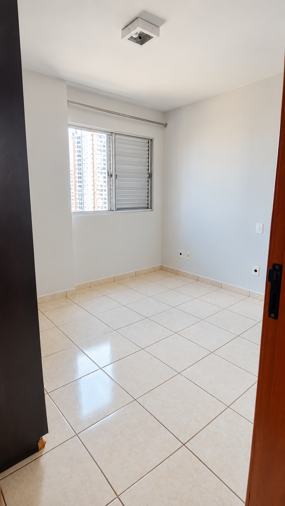 Apartamento para Locação - Ed. Sevilha | Jardim Goiás | Goiânia - GO — foto