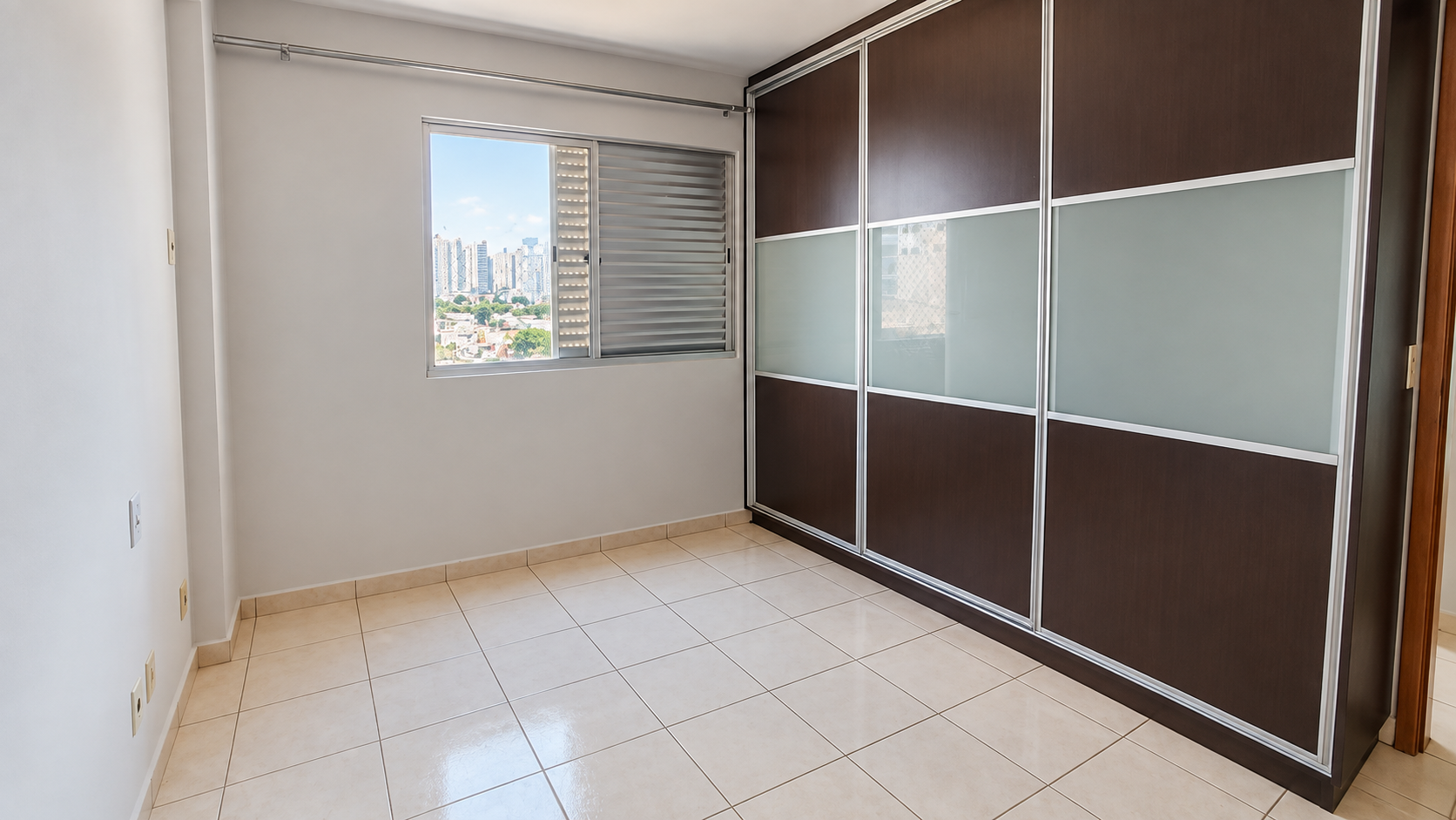 Apartamento para Locação - Ed. Sevilha | Jardim Goiás | Goiânia - GO — foto